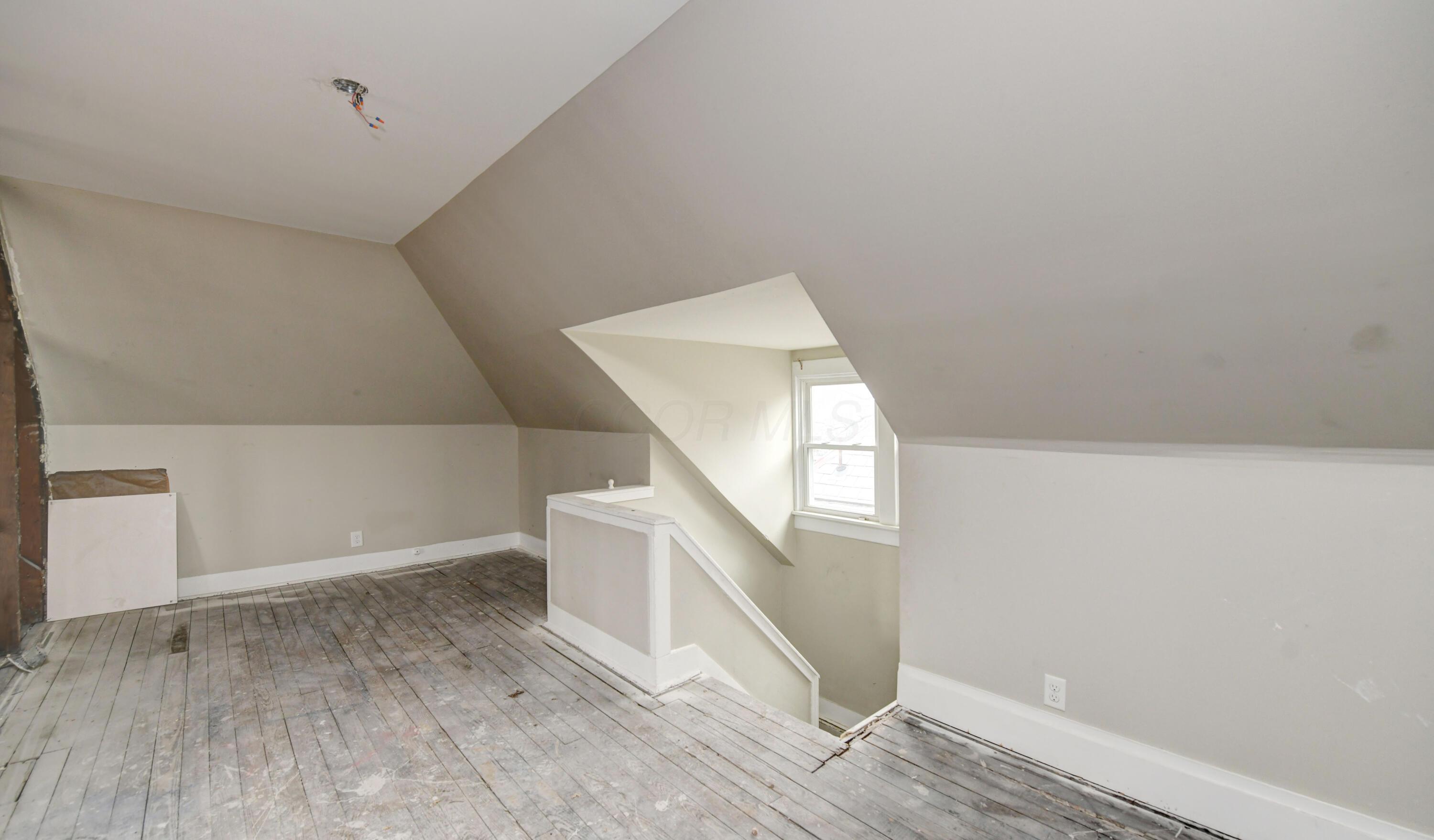 37 - 39 Latta Avenue Property Photo 20