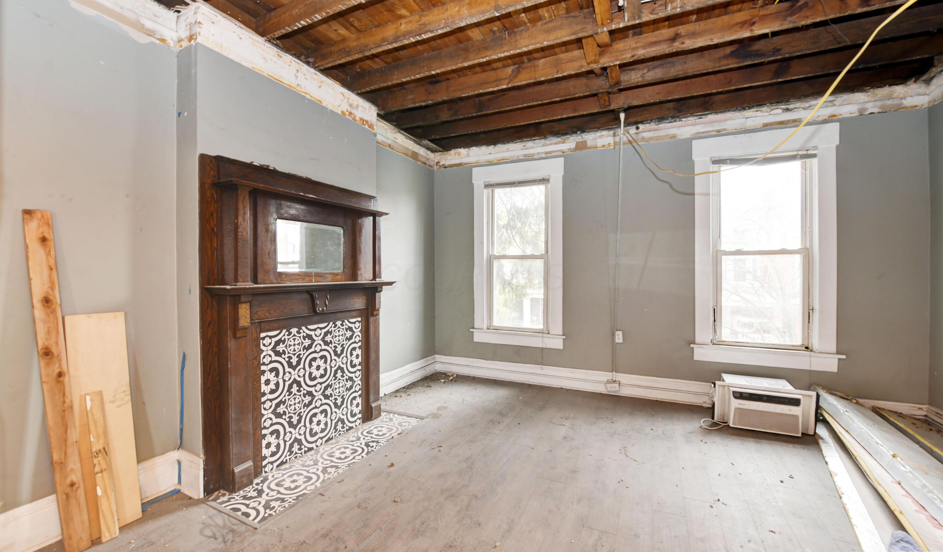 37 - 39 Latta Avenue Property Photo 37