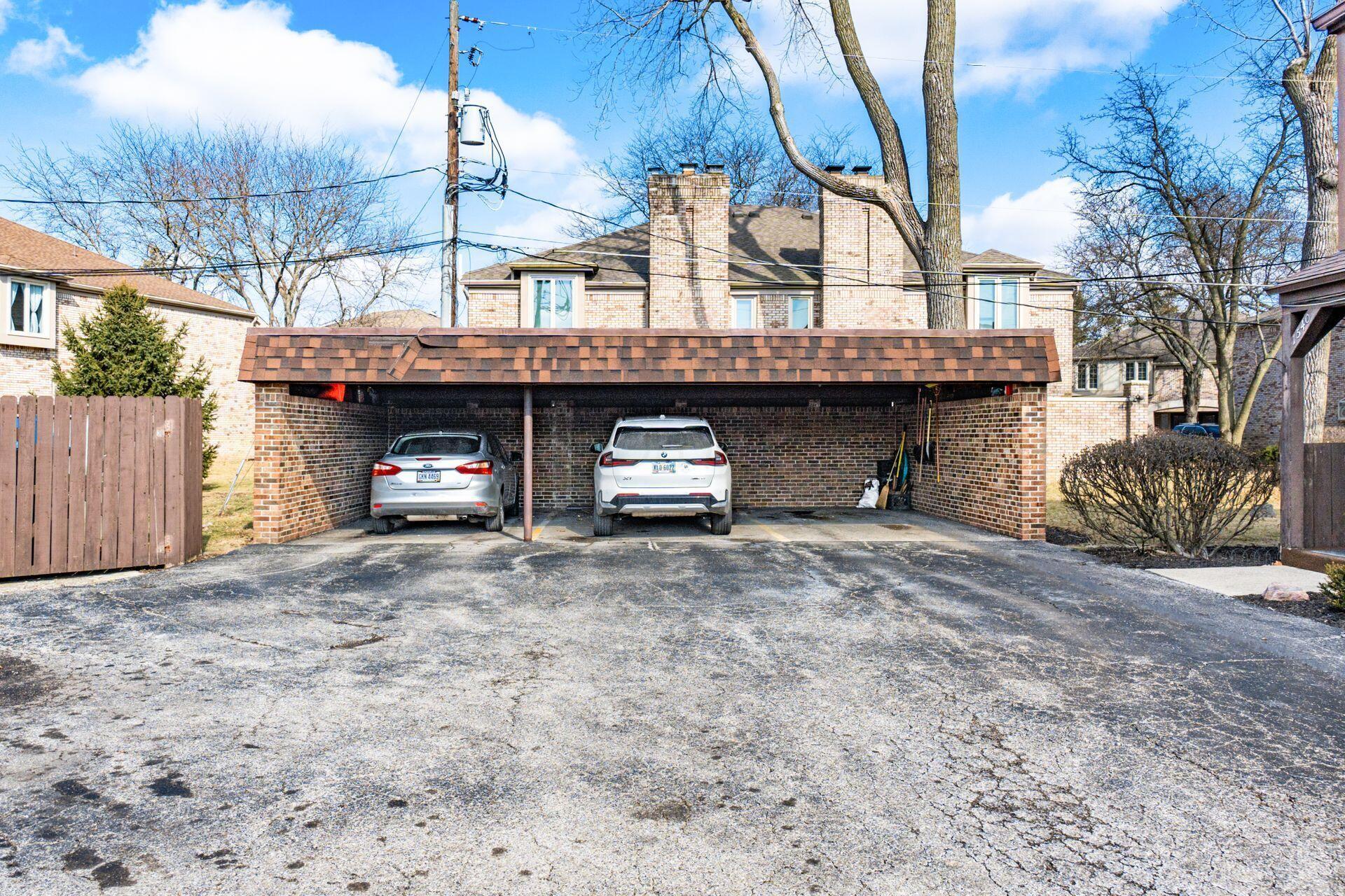 1530-1540 Longeaton Drive Property Photo 27