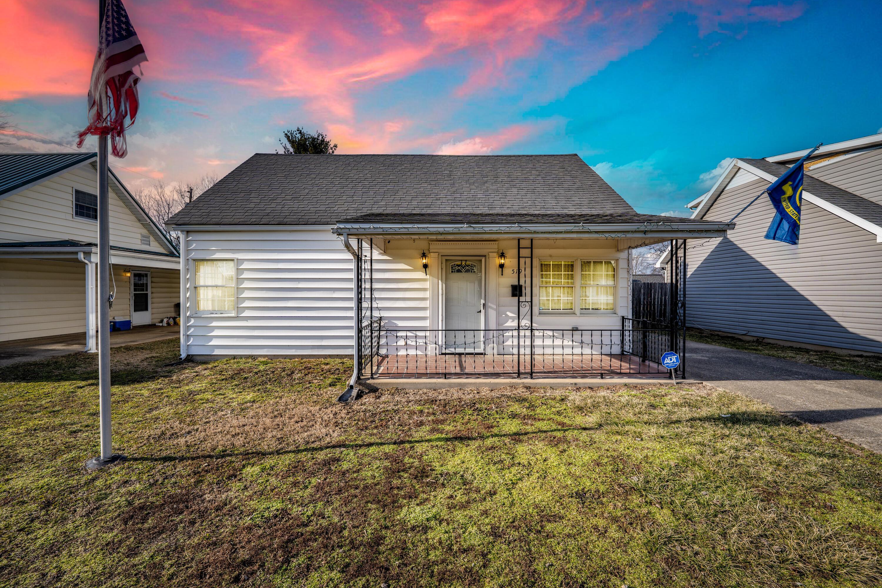 519 E 4th Street Property Photo
