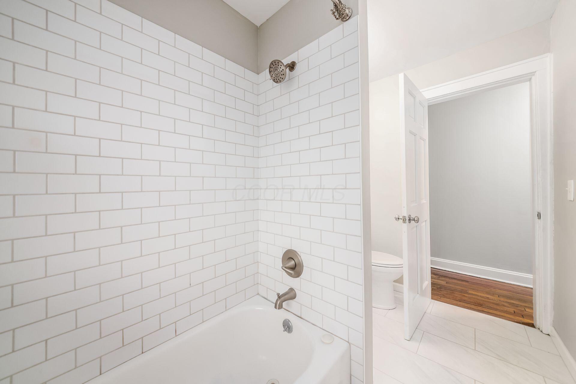 73-75 E Markison Avenue Property Photo 16