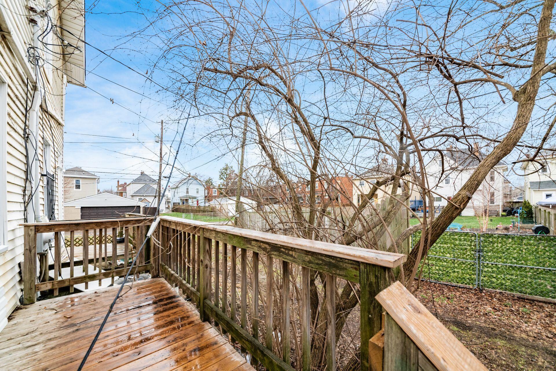 73-75 E Markison Avenue Property Photo 25
