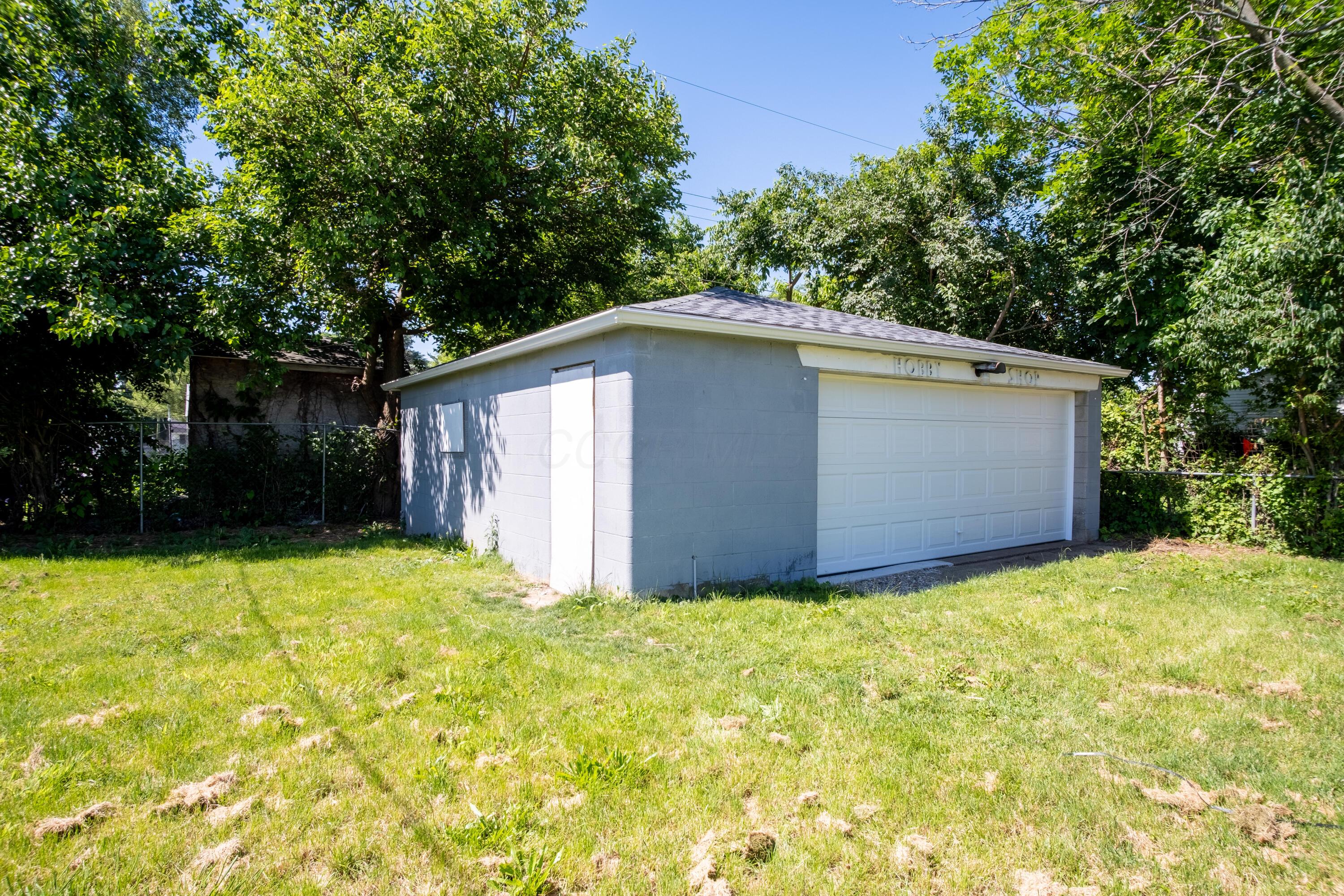 977 Hilock Road Property Photo 20