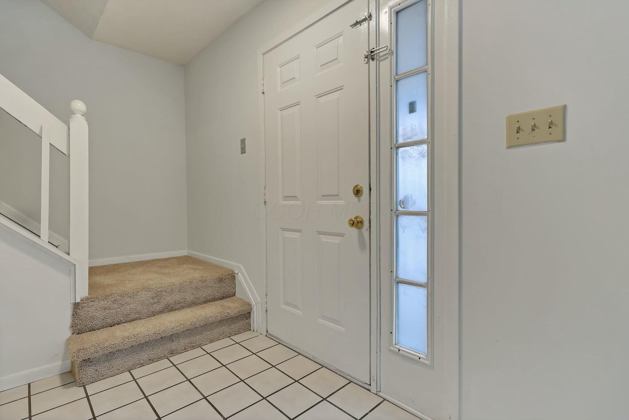 906 Peppercorn Place Property Photo 5