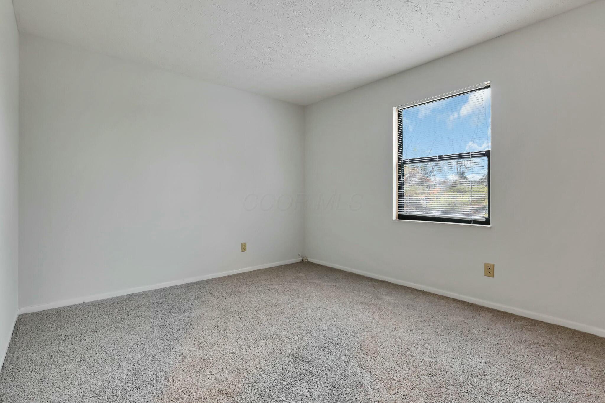 906 Peppercorn Place Property Photo 36