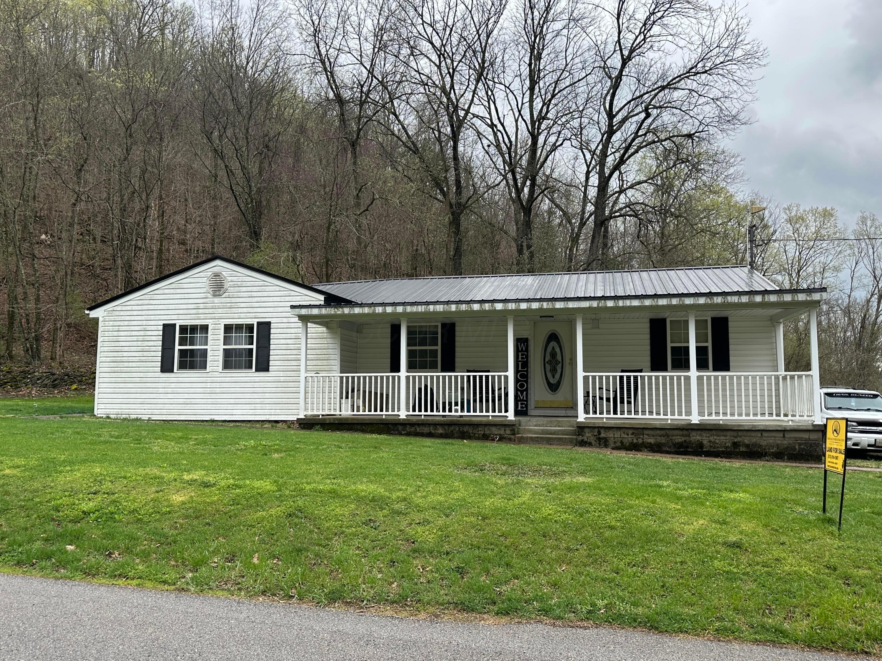9634 Big Run Road Property Photo 2