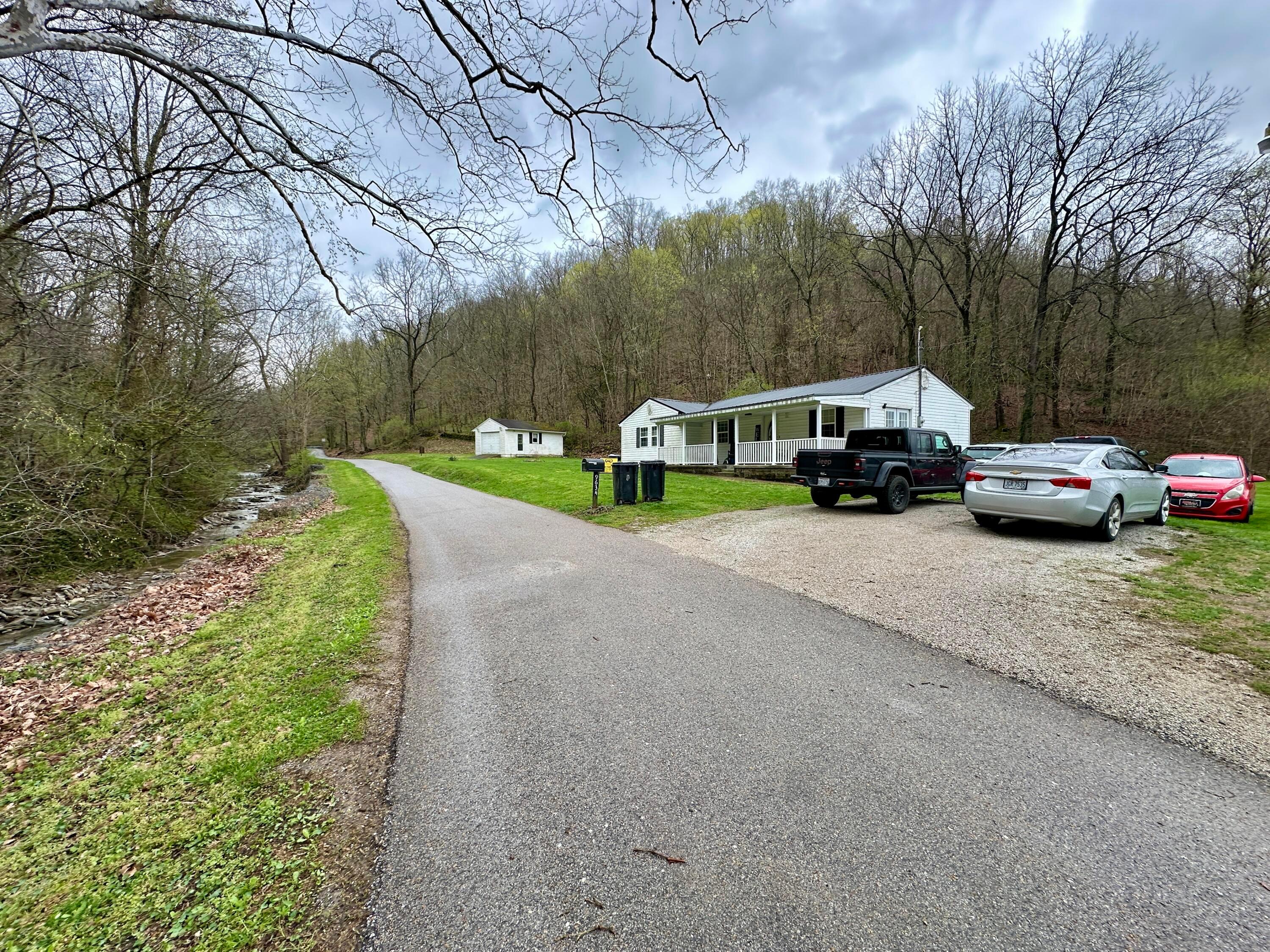 9634 Big Run Road Property Photo 5