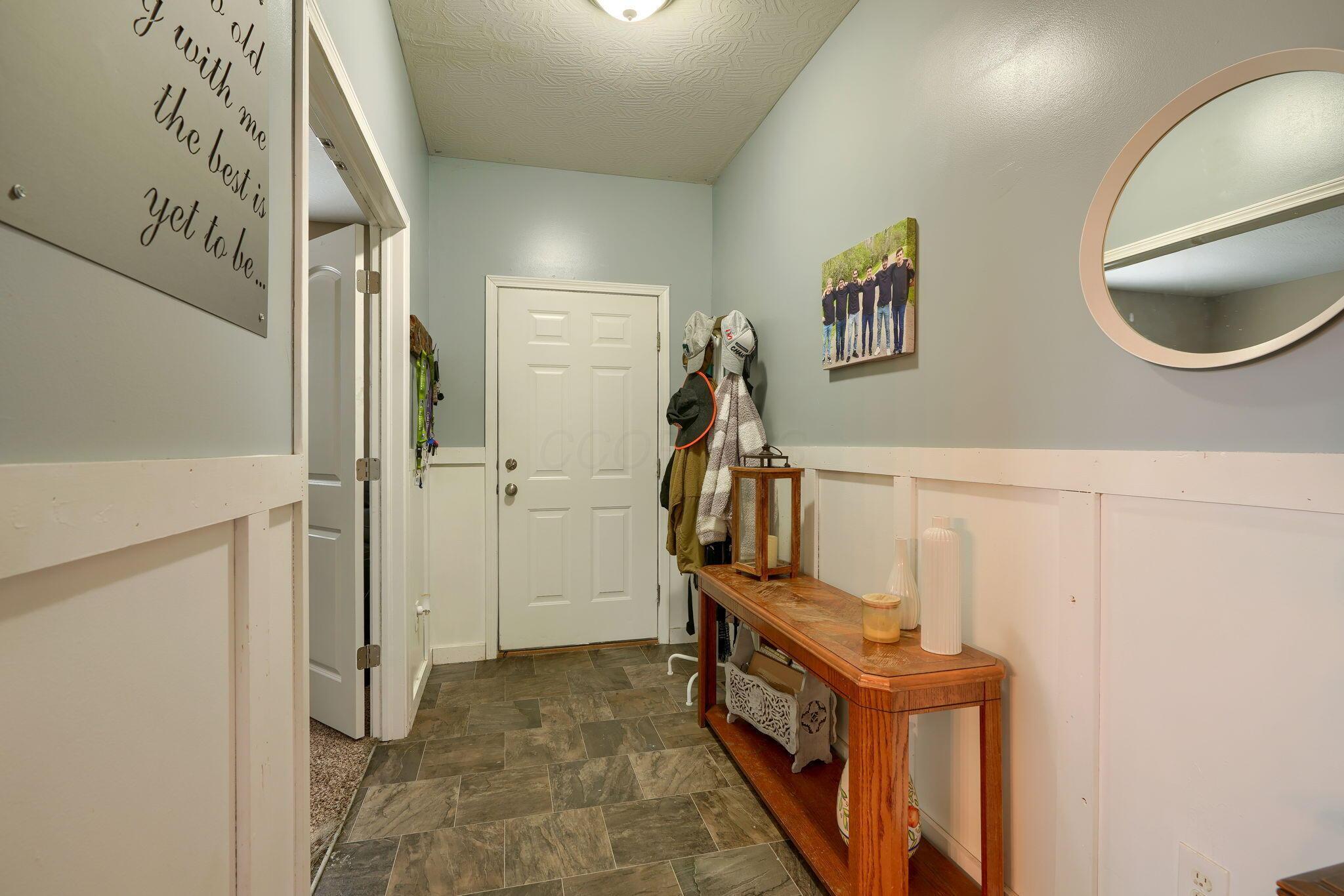 6956 Cannon Drive Property Photo 5