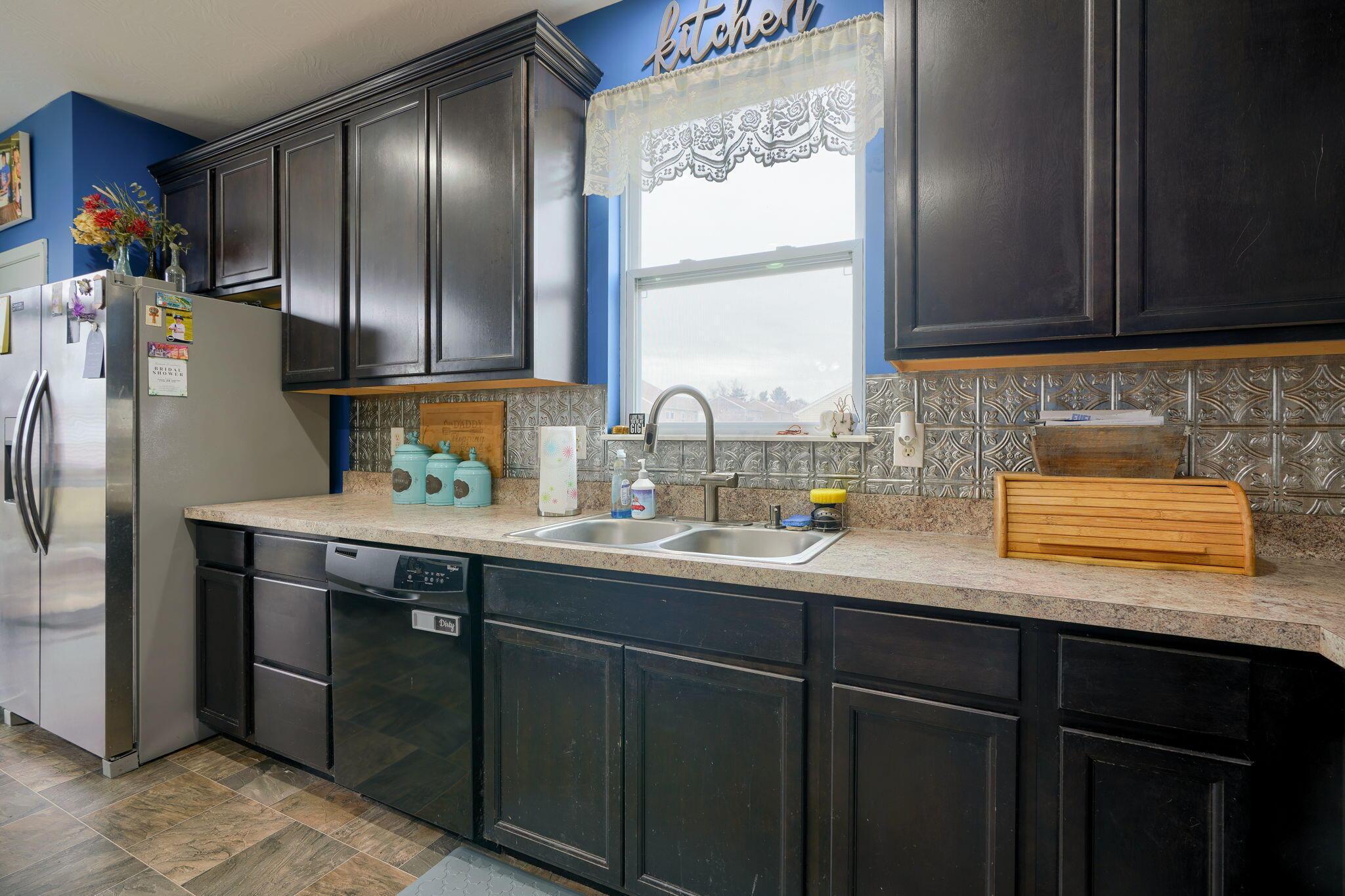6956 Cannon Drive Property Photo 12