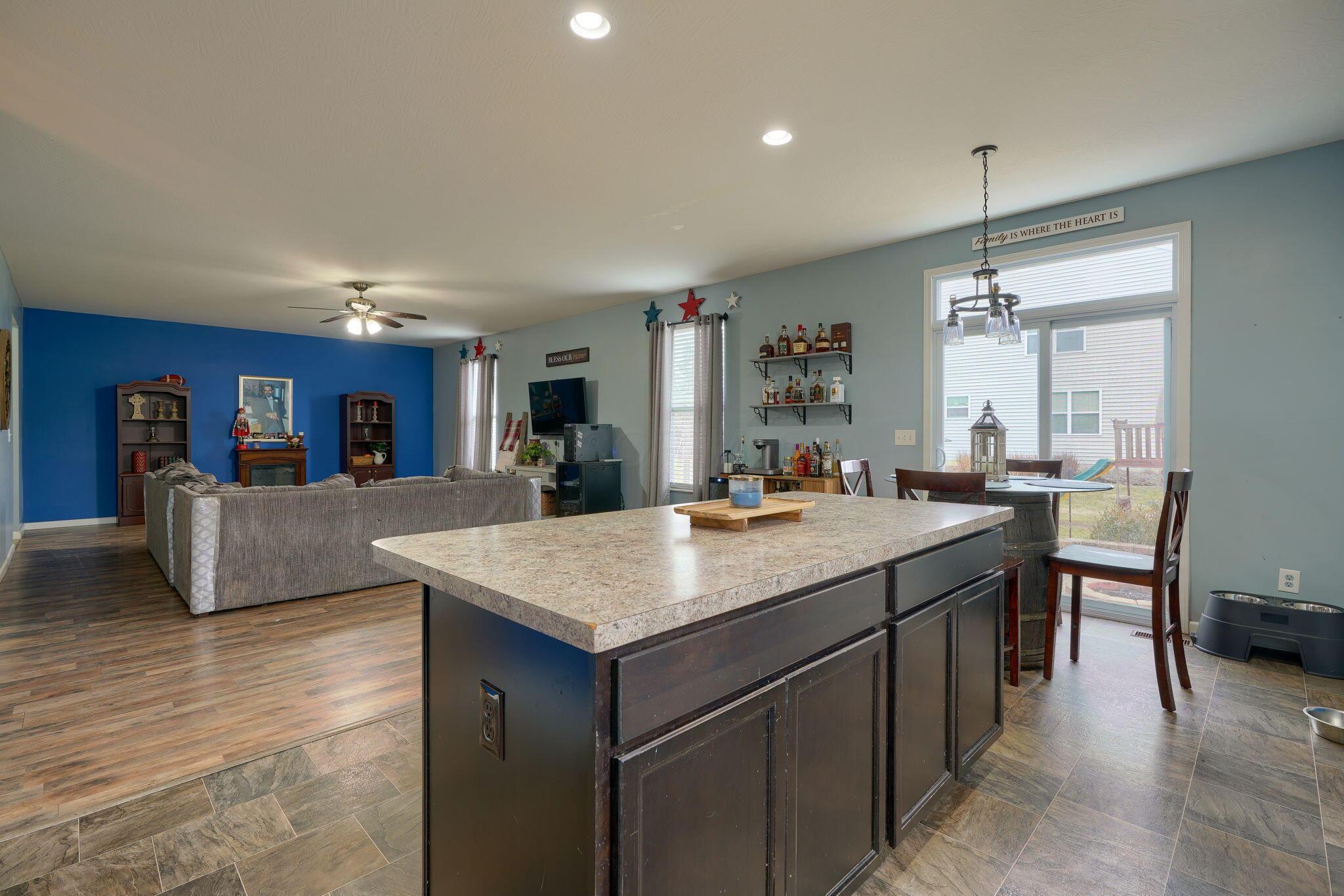 6956 Cannon Drive Property Photo 14