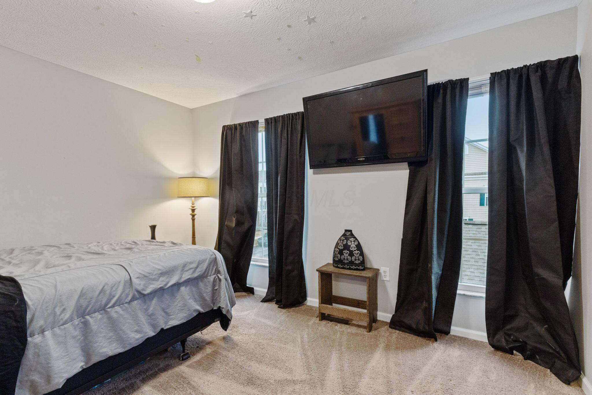 5286 Cross River Falls Boulevard Property Photo 17