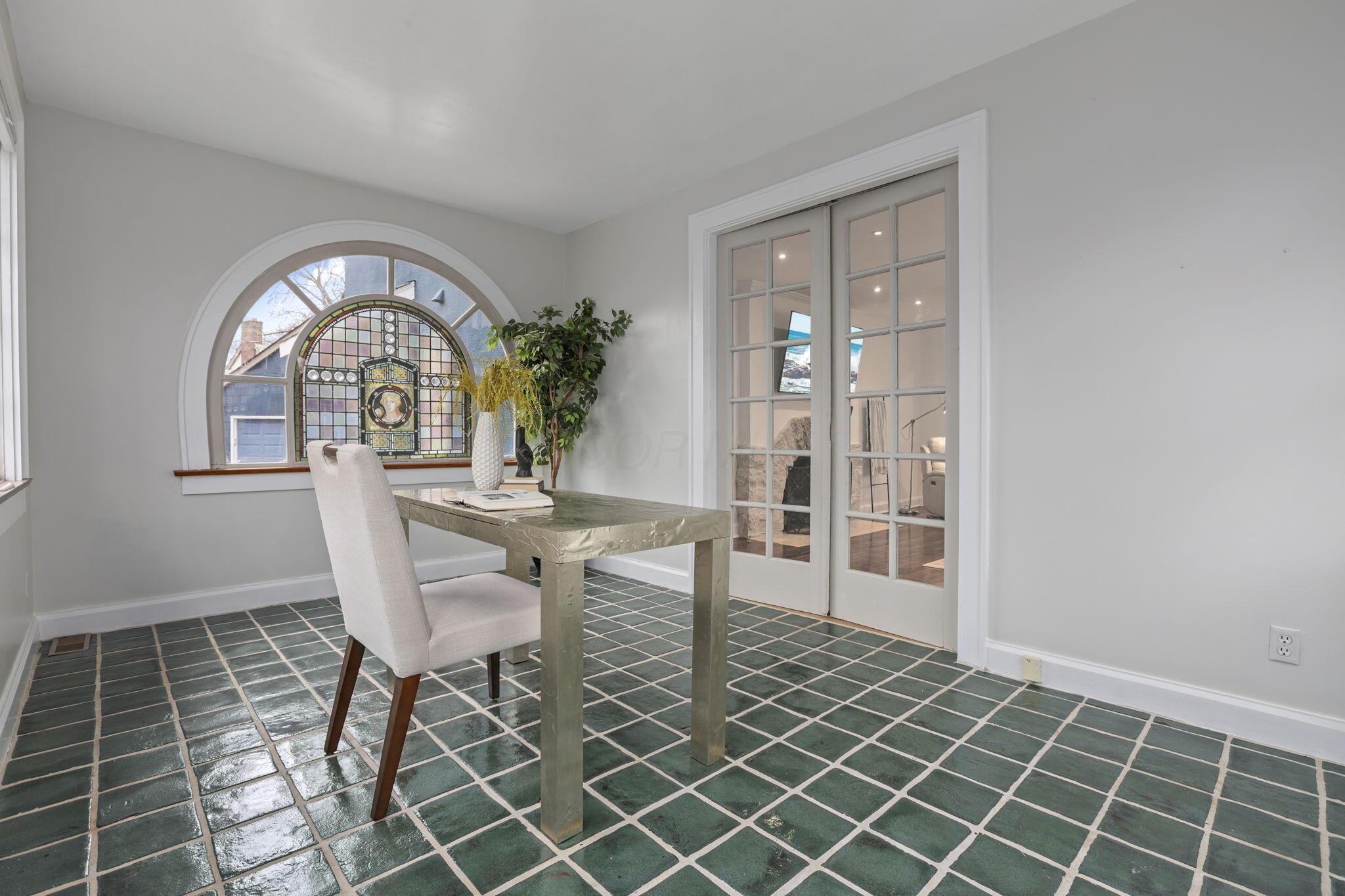 1761 Roxbury Road Property Photo 43