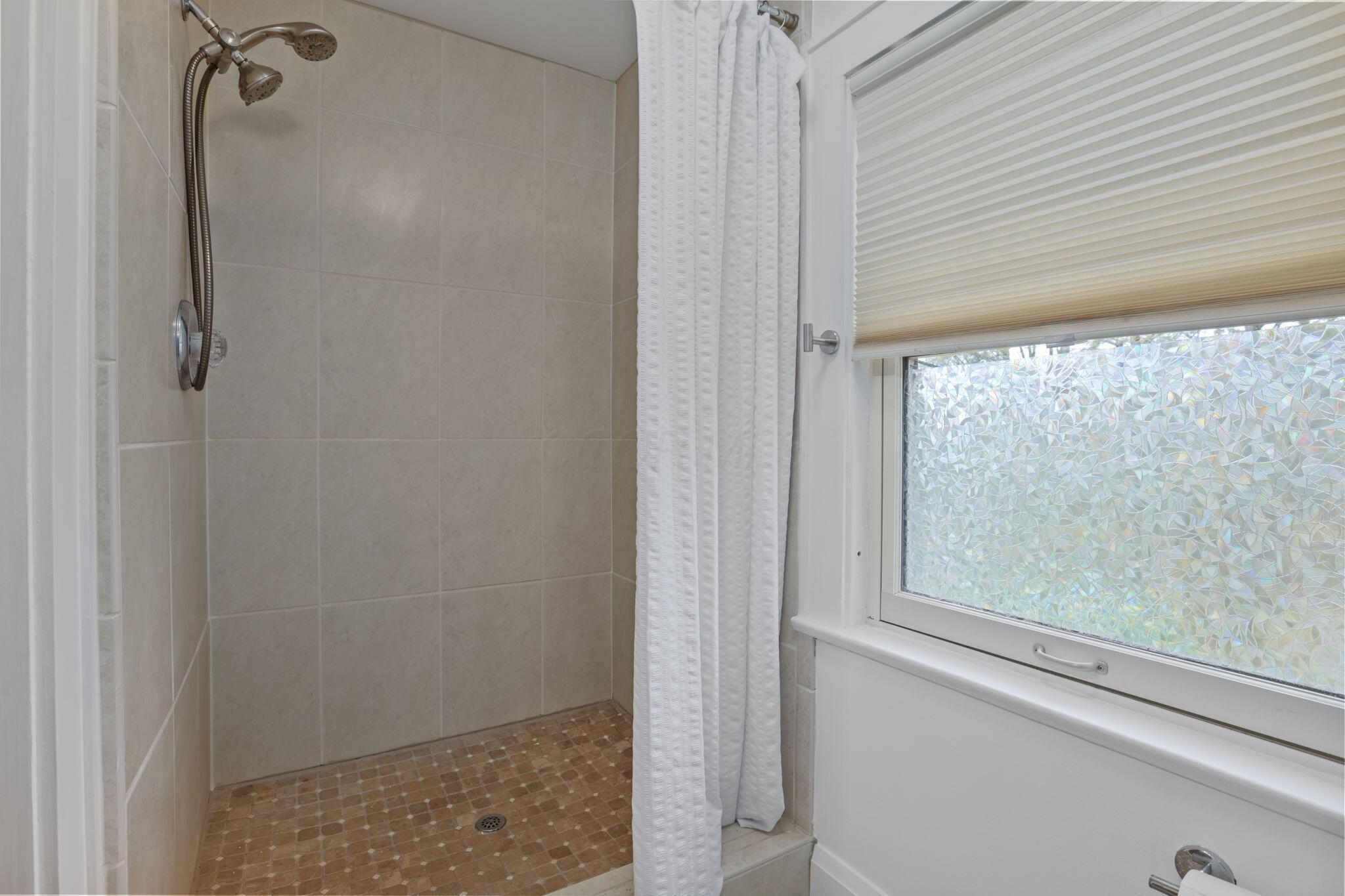 1761 Roxbury Road Property Photo 74
