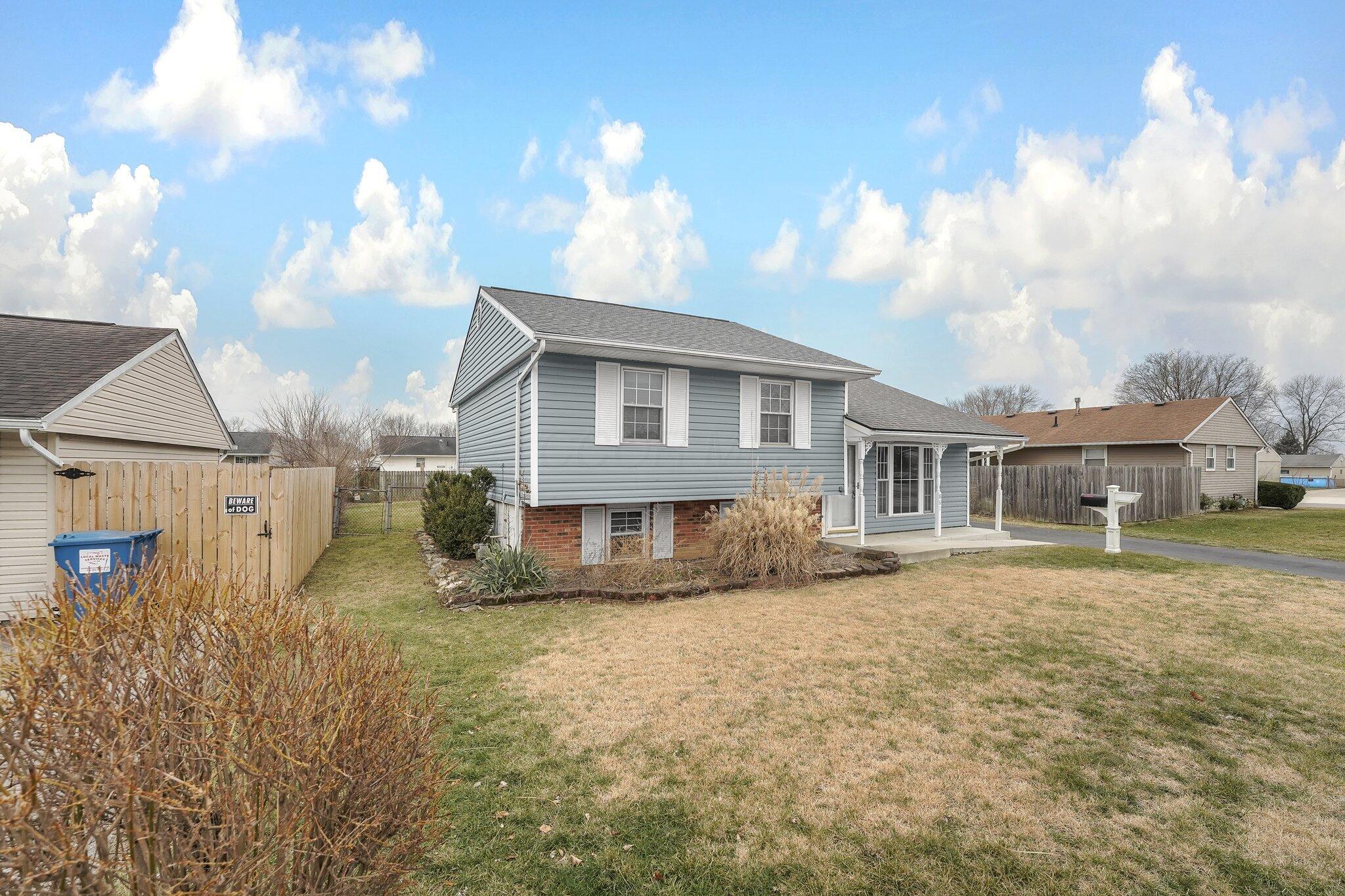 861 Aladdin Court Property Photo 2