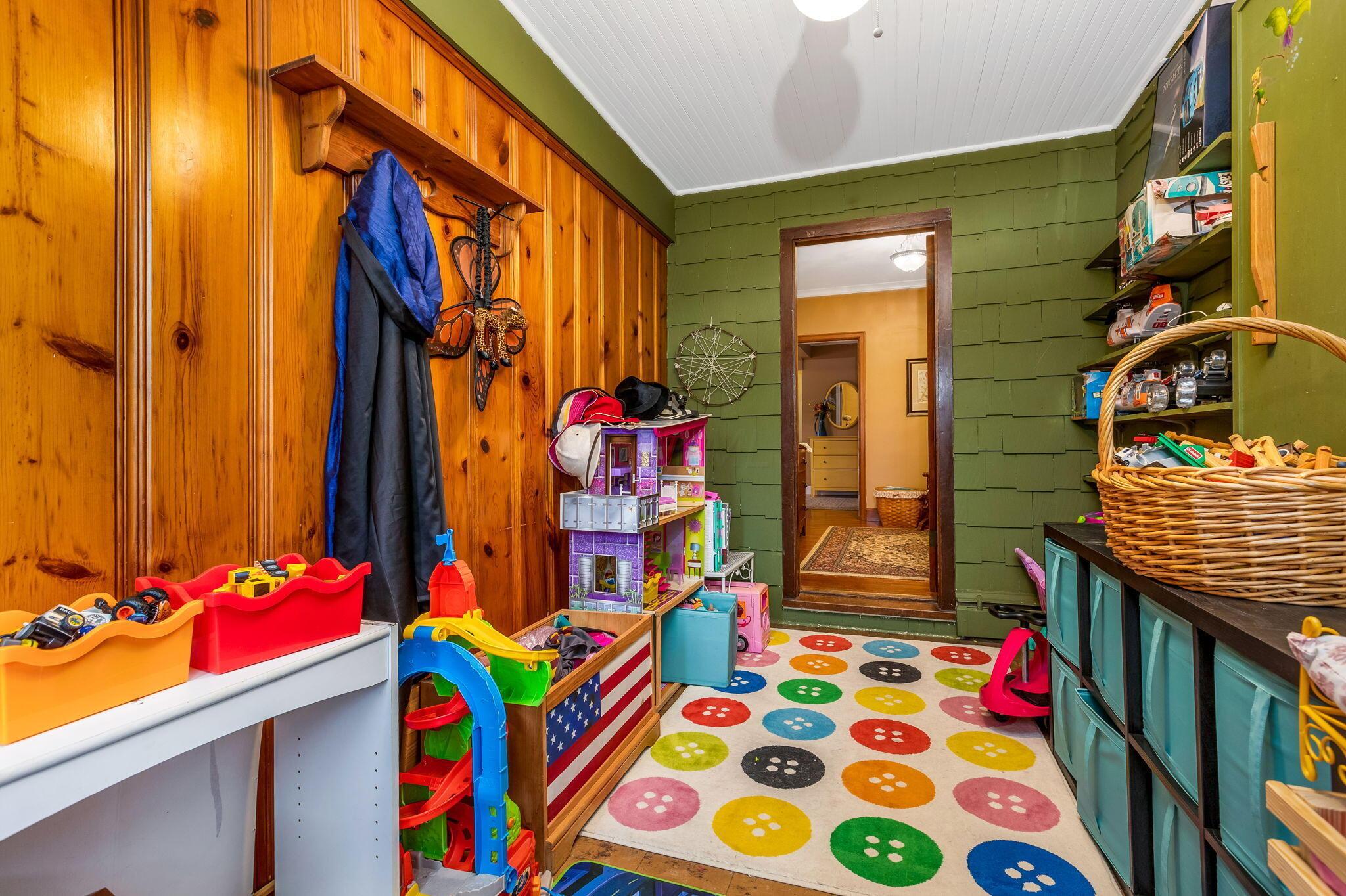 3789 Broadway Property Photo 41