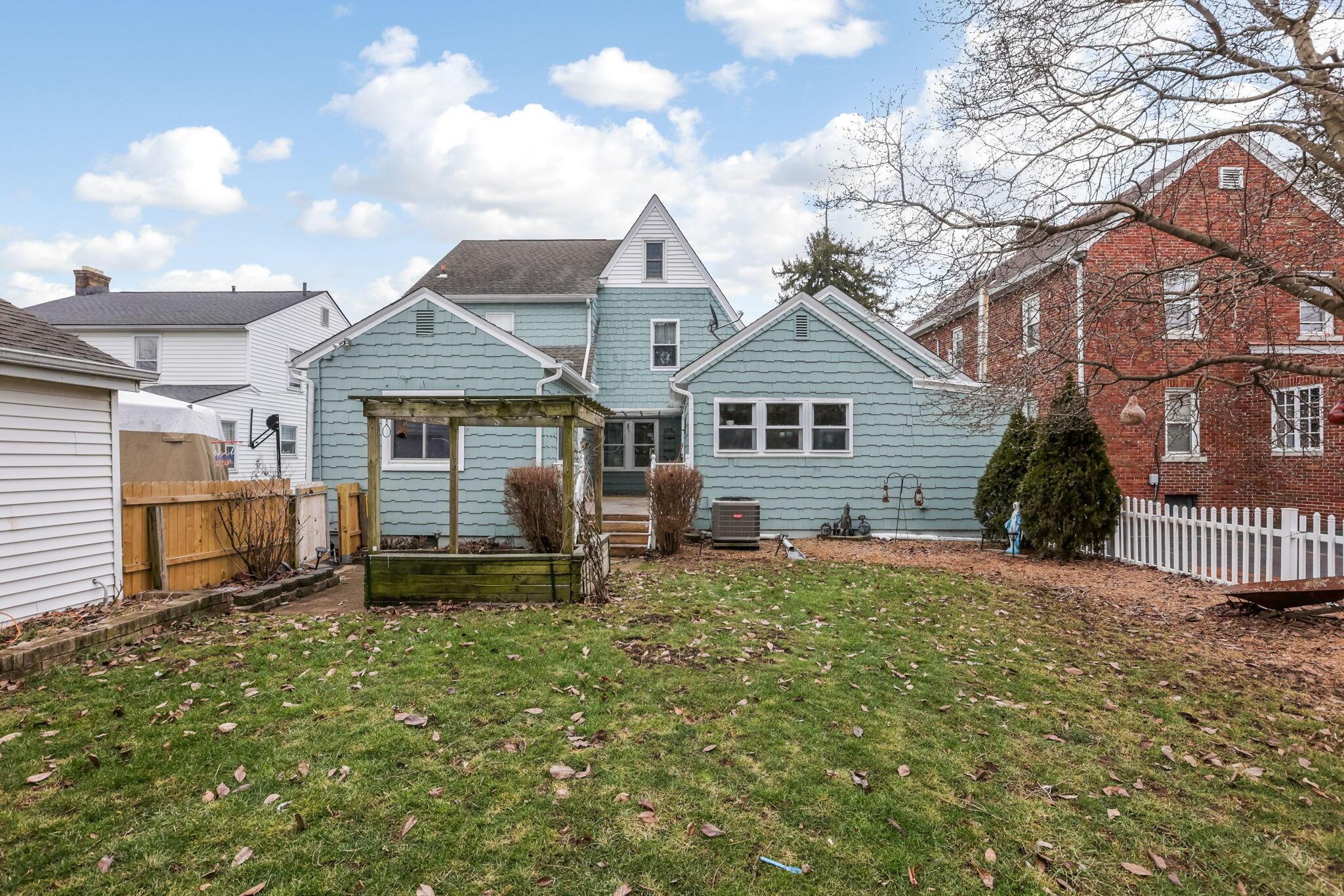 3789 Broadway Property Photo 44