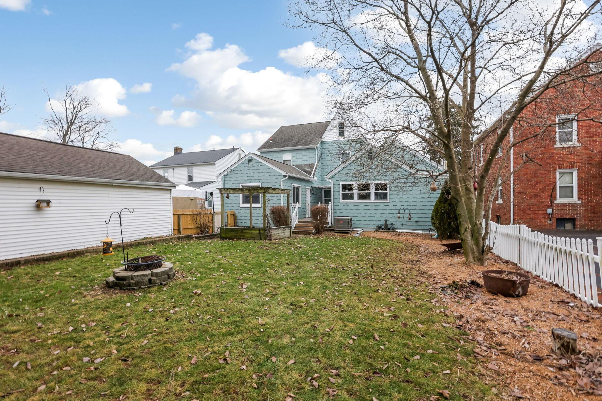 3789 Broadway Property Photo 45