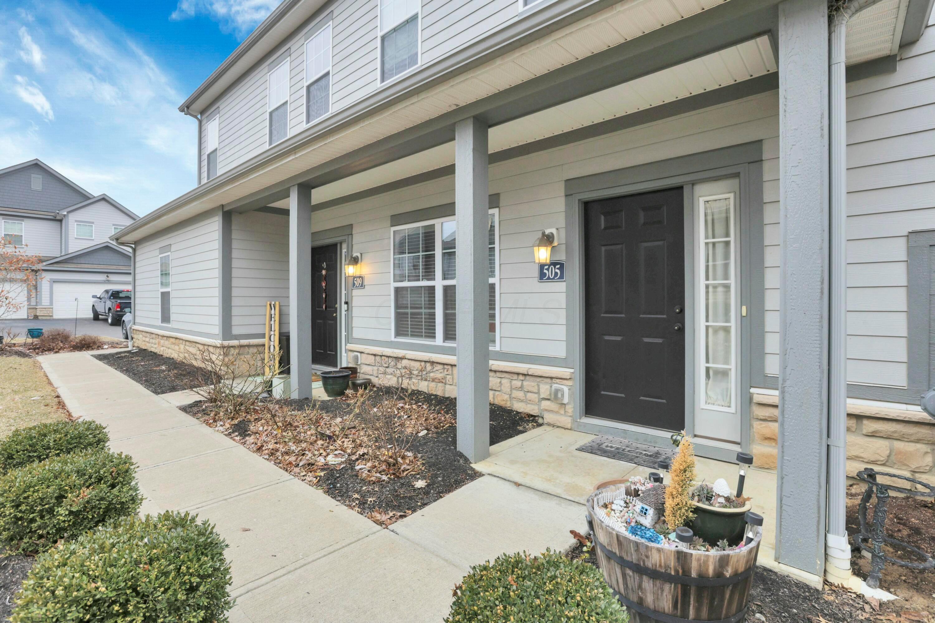 505 Wintergreen Way Property Photo 2