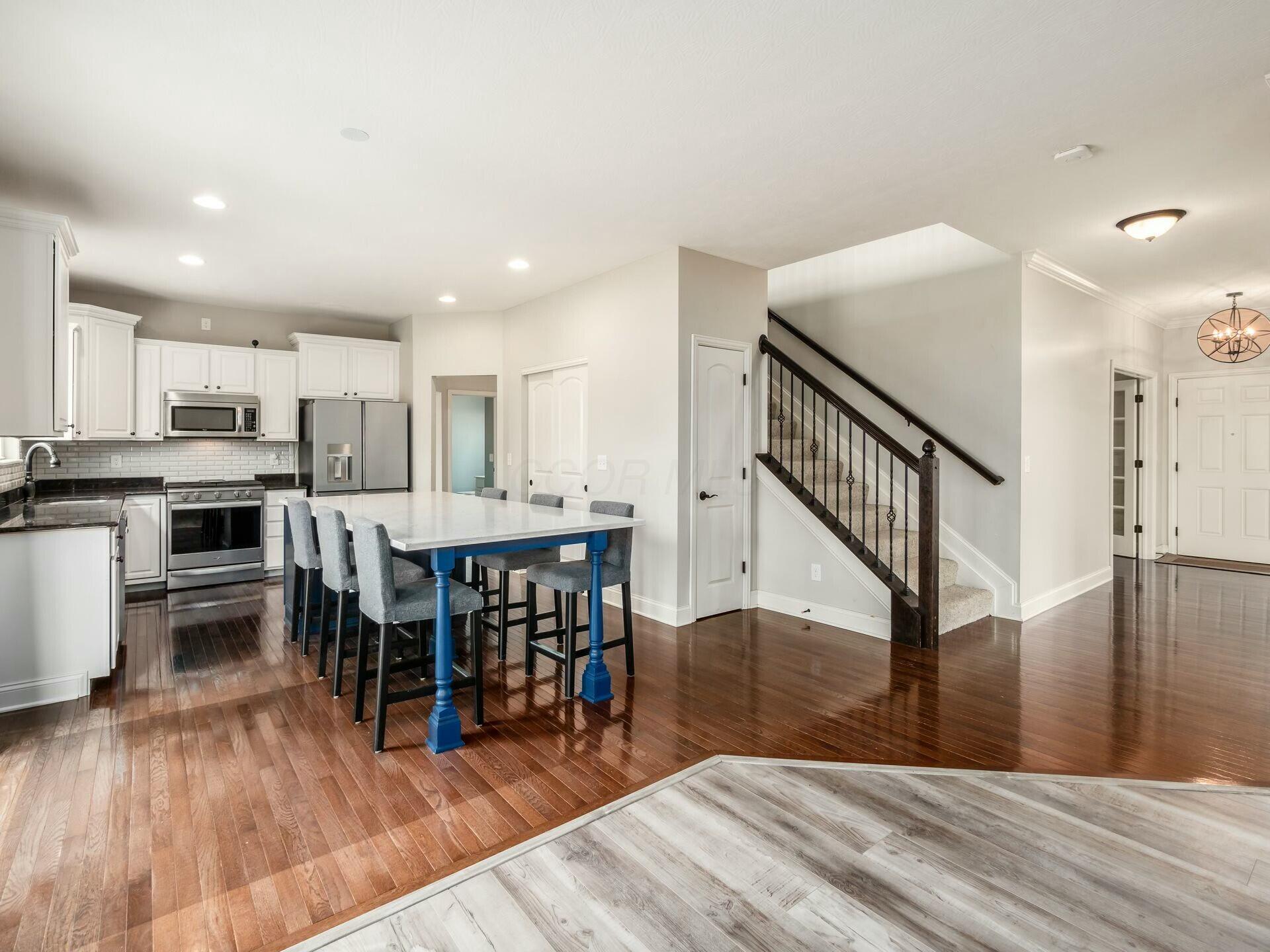 101 White Barn Parkway Property Photo 17
