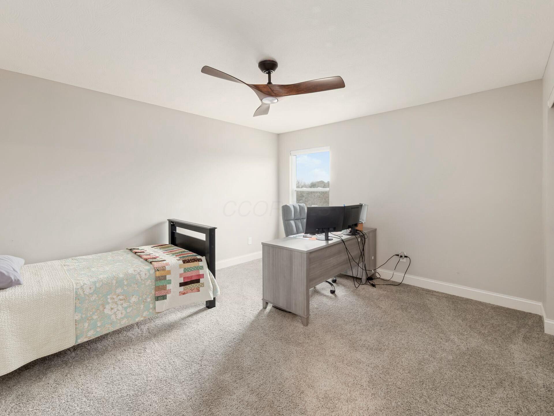 101 White Barn Parkway Property Photo 36