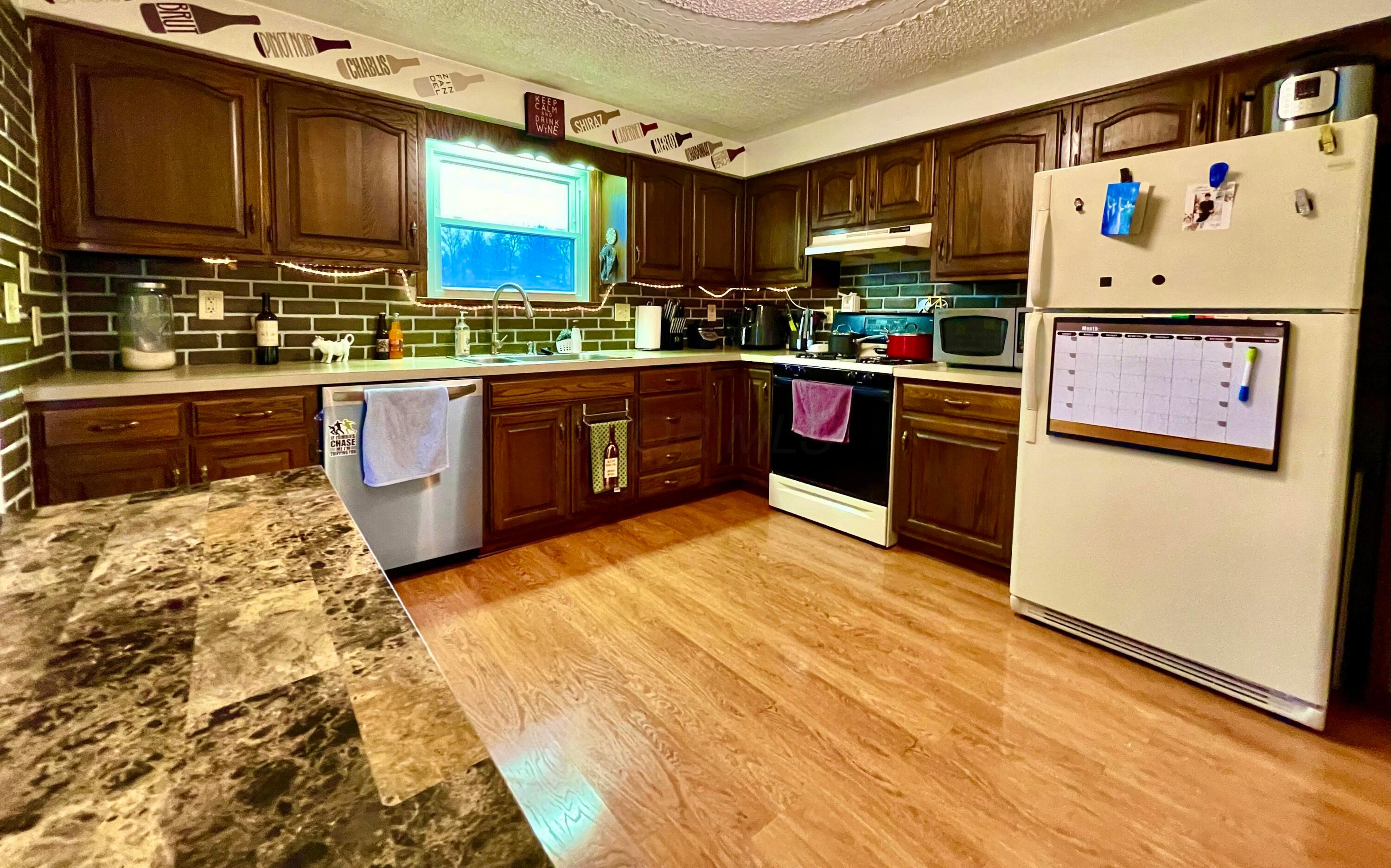 2278 Satinwood Drive Property Photo 8