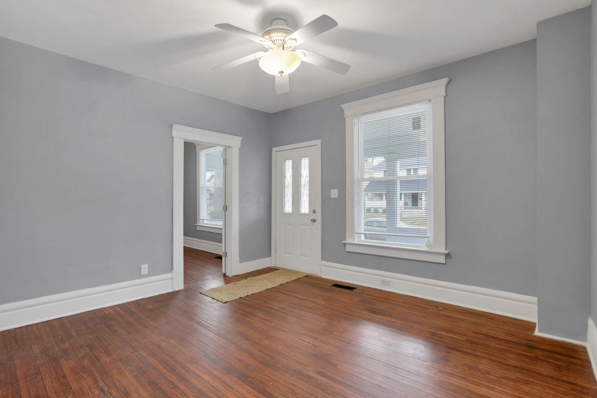 1567 Genessee Avenue Property Photo 9