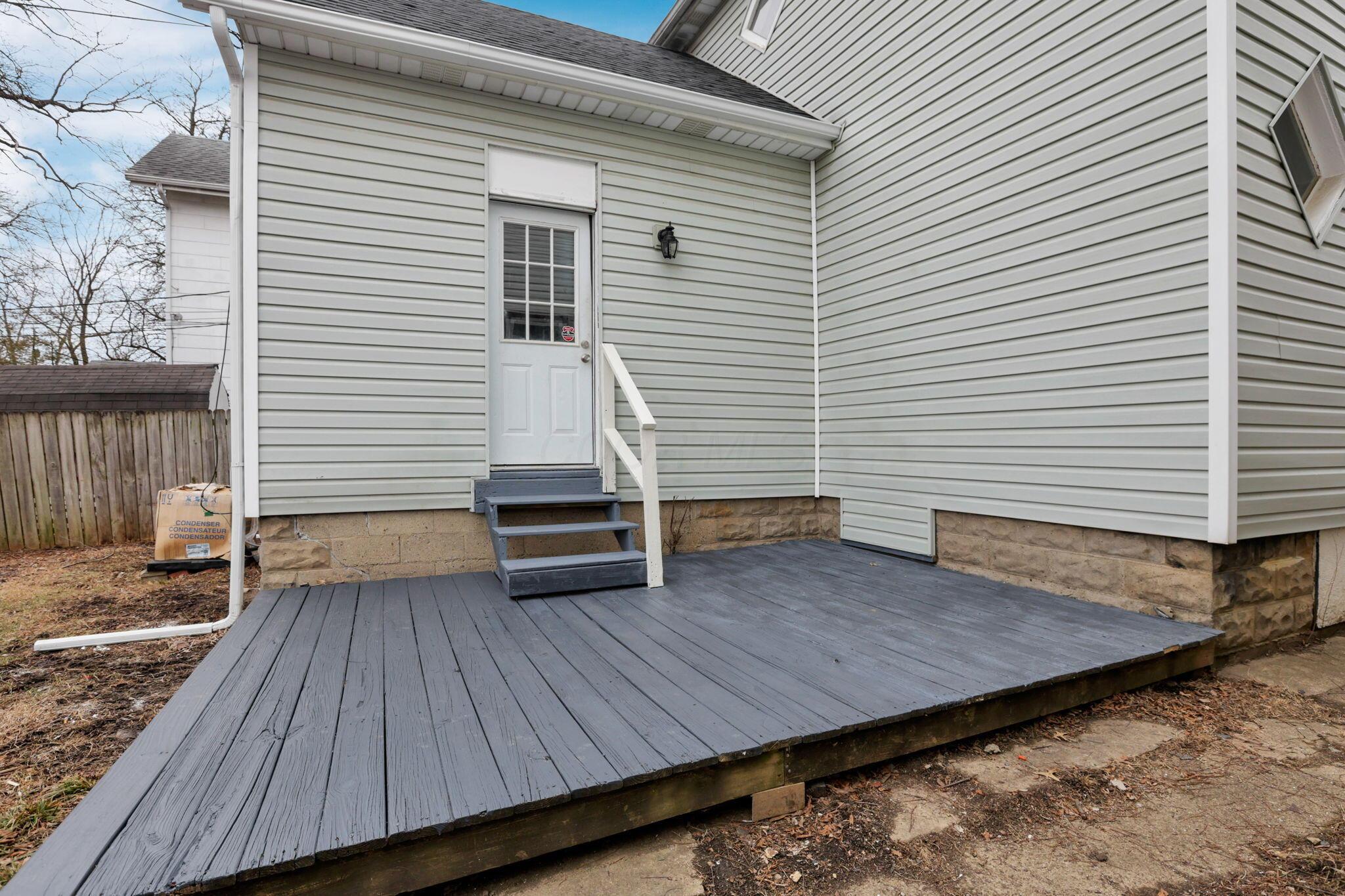1567 Genessee Avenue Property Photo 29