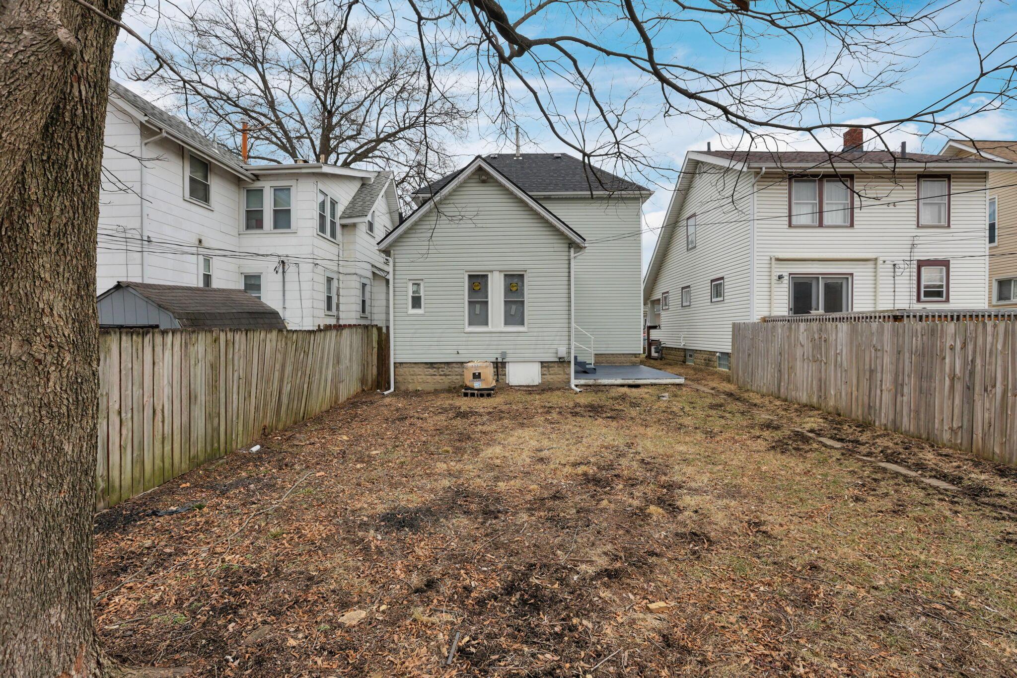 1567 Genessee Avenue Property Photo 31