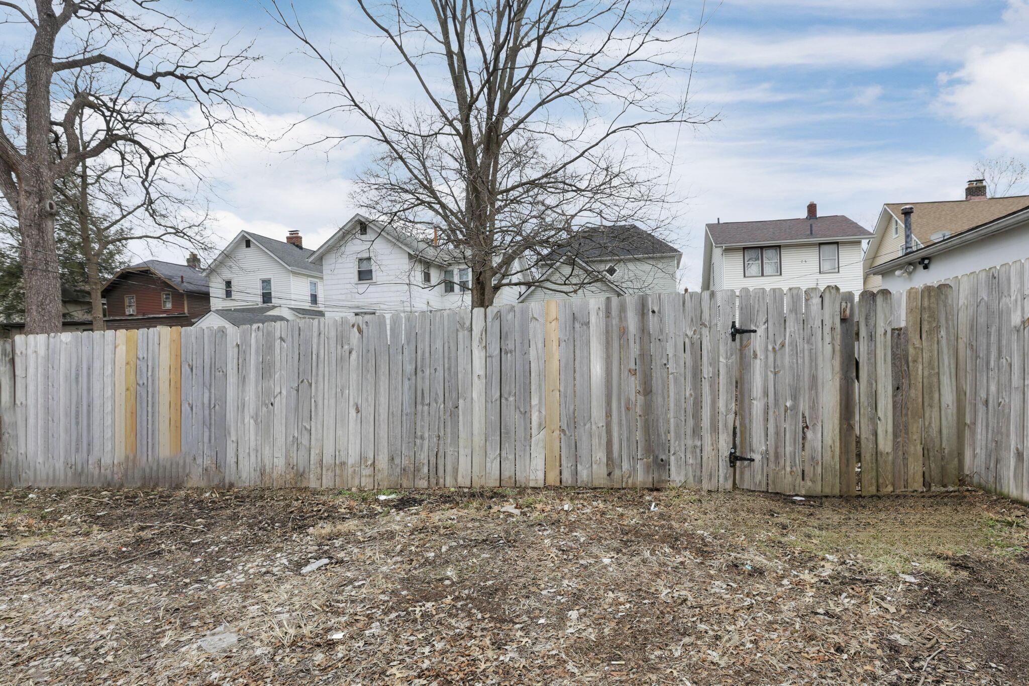1567 Genessee Avenue Property Photo 34