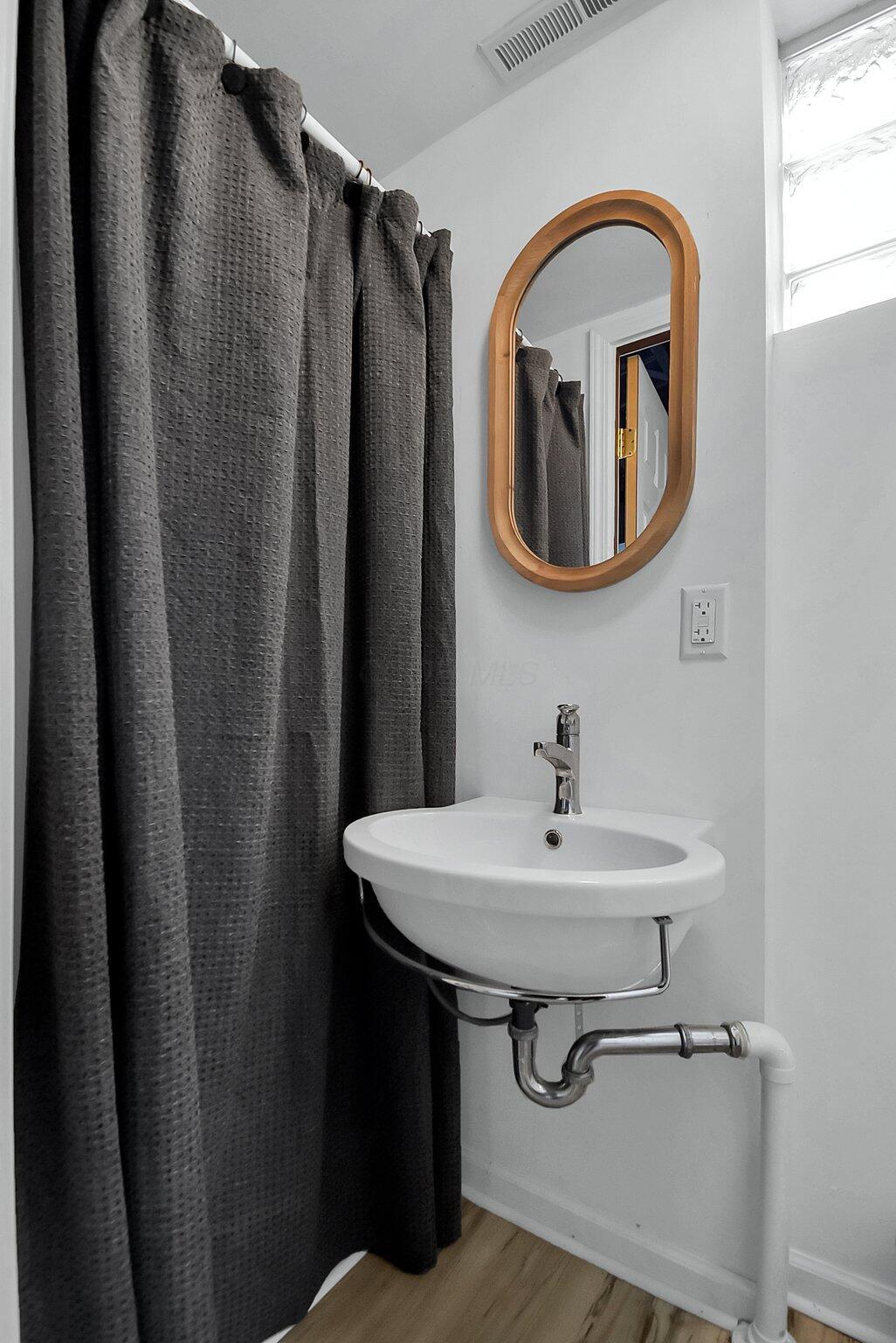 1831 Huron Drive Property Photo 21