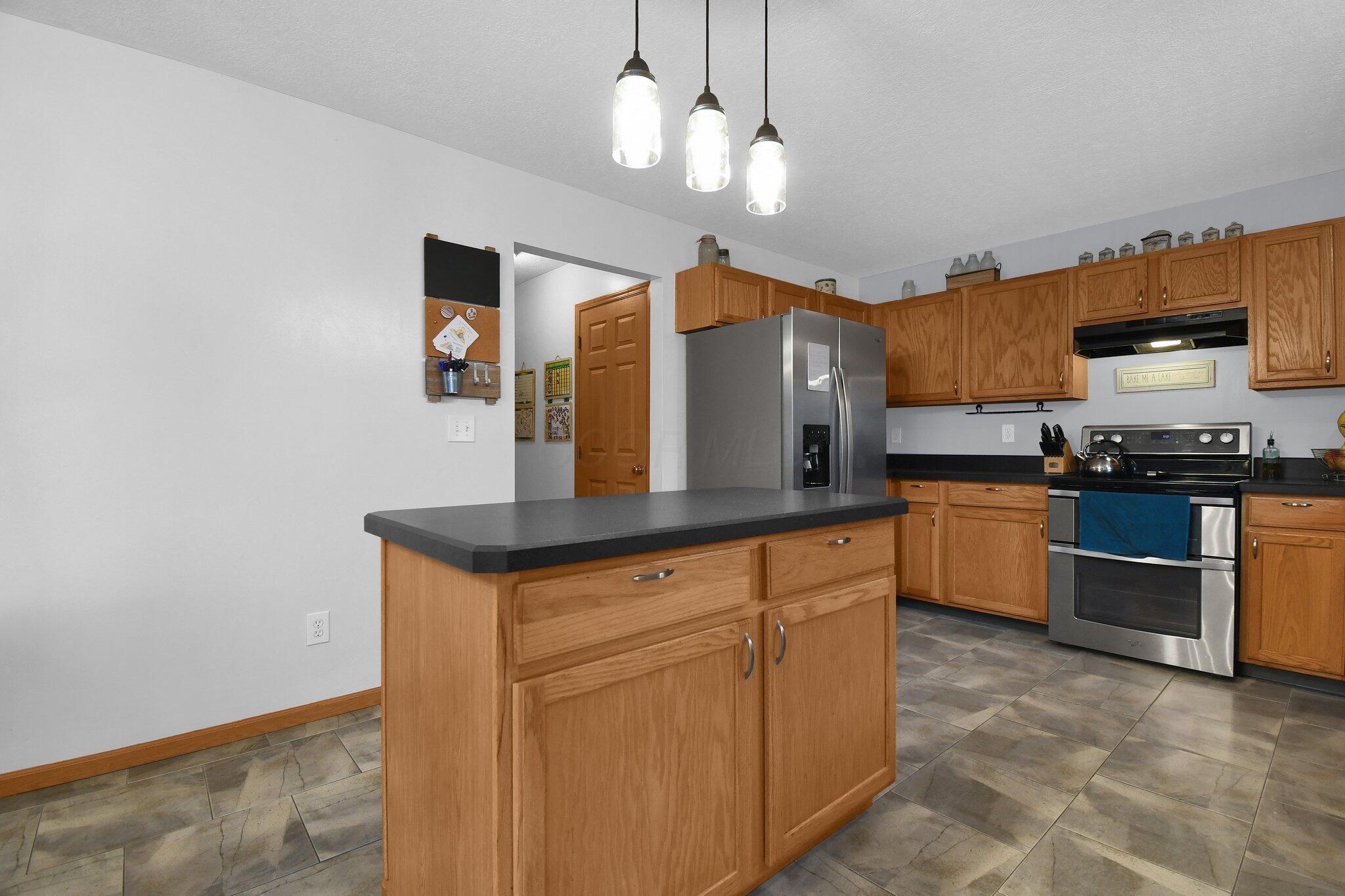 115 Sapphire Ice Drive Property Photo 13