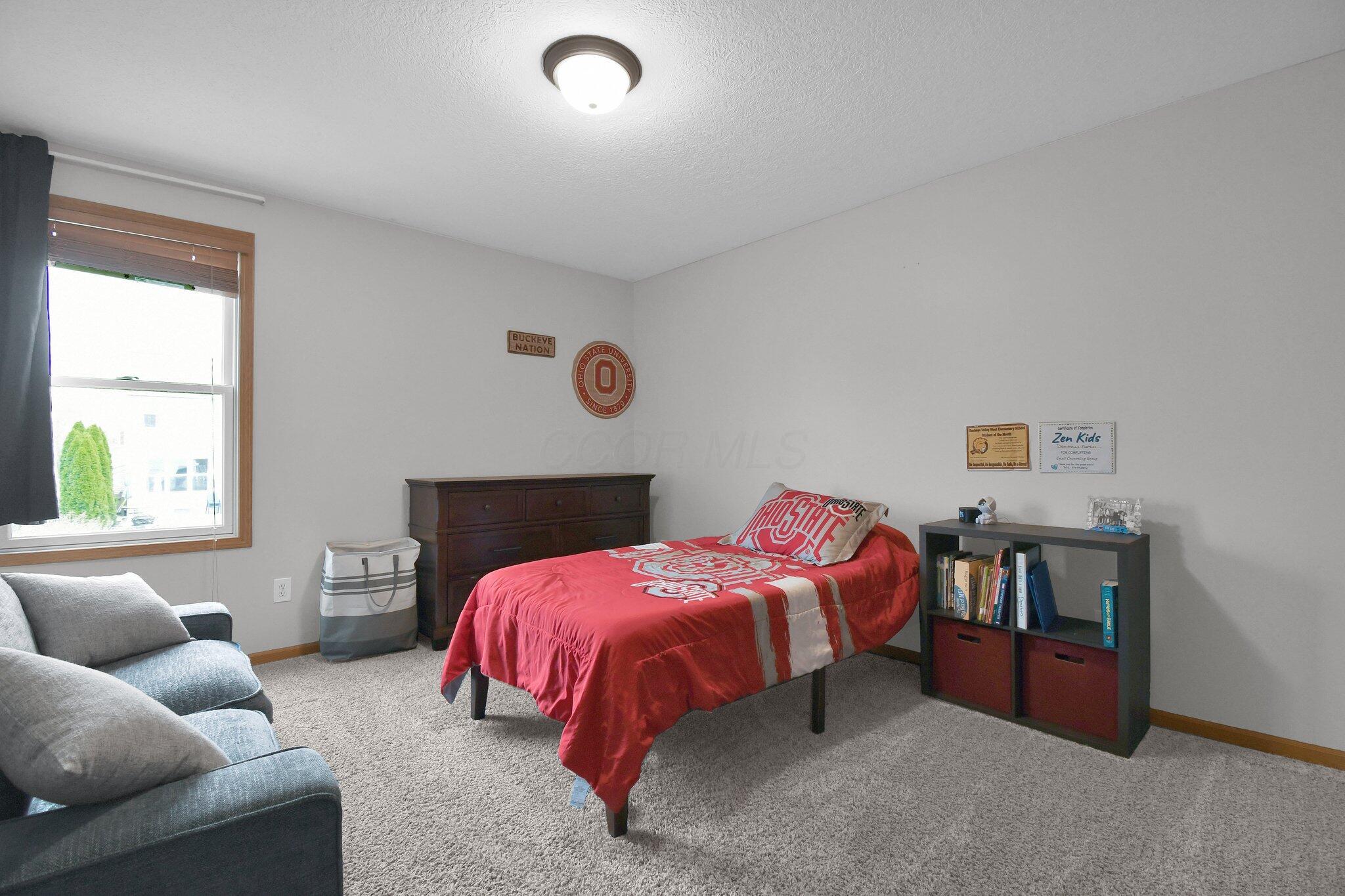 115 Sapphire Ice Drive Property Photo 22
