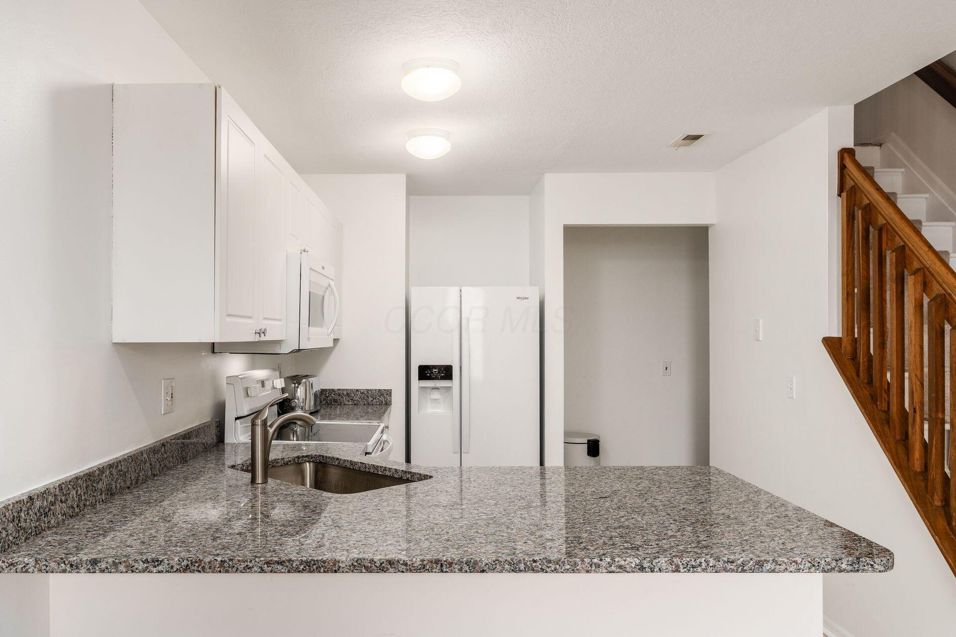 7083 Gallant Fox Drive, 4 Property Photo 11