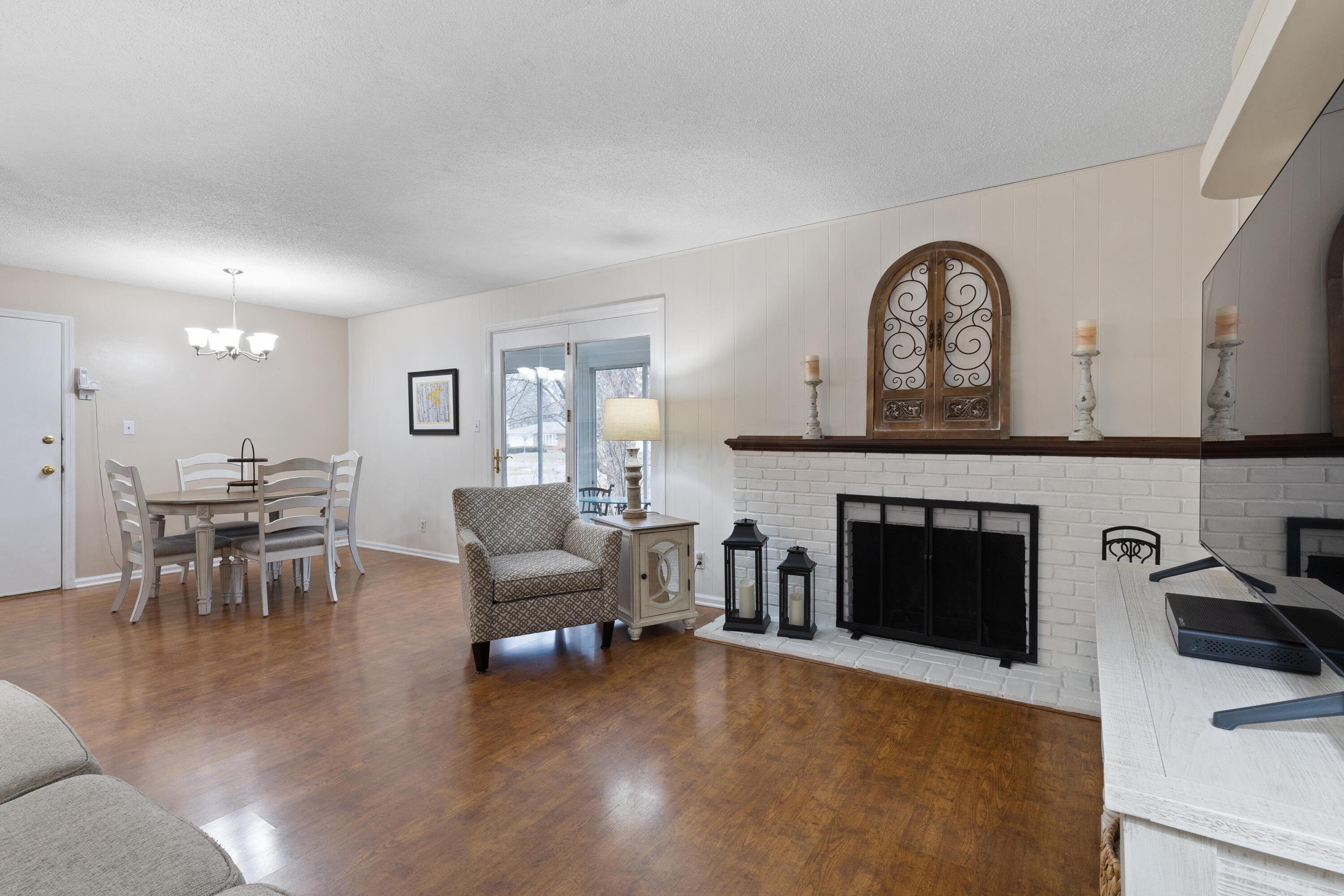 571 Waterbury Boulevard Property Photo 21