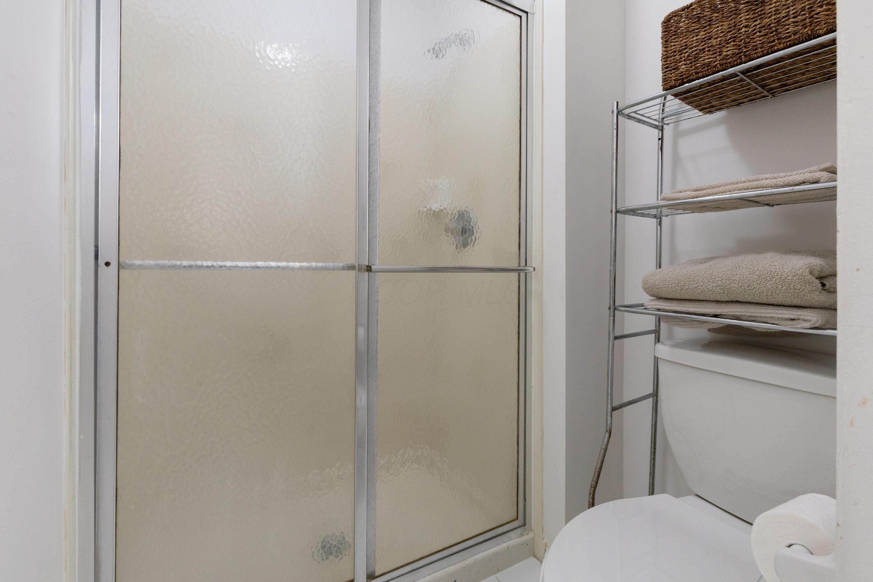 571 Waterbury Boulevard Property Photo 33