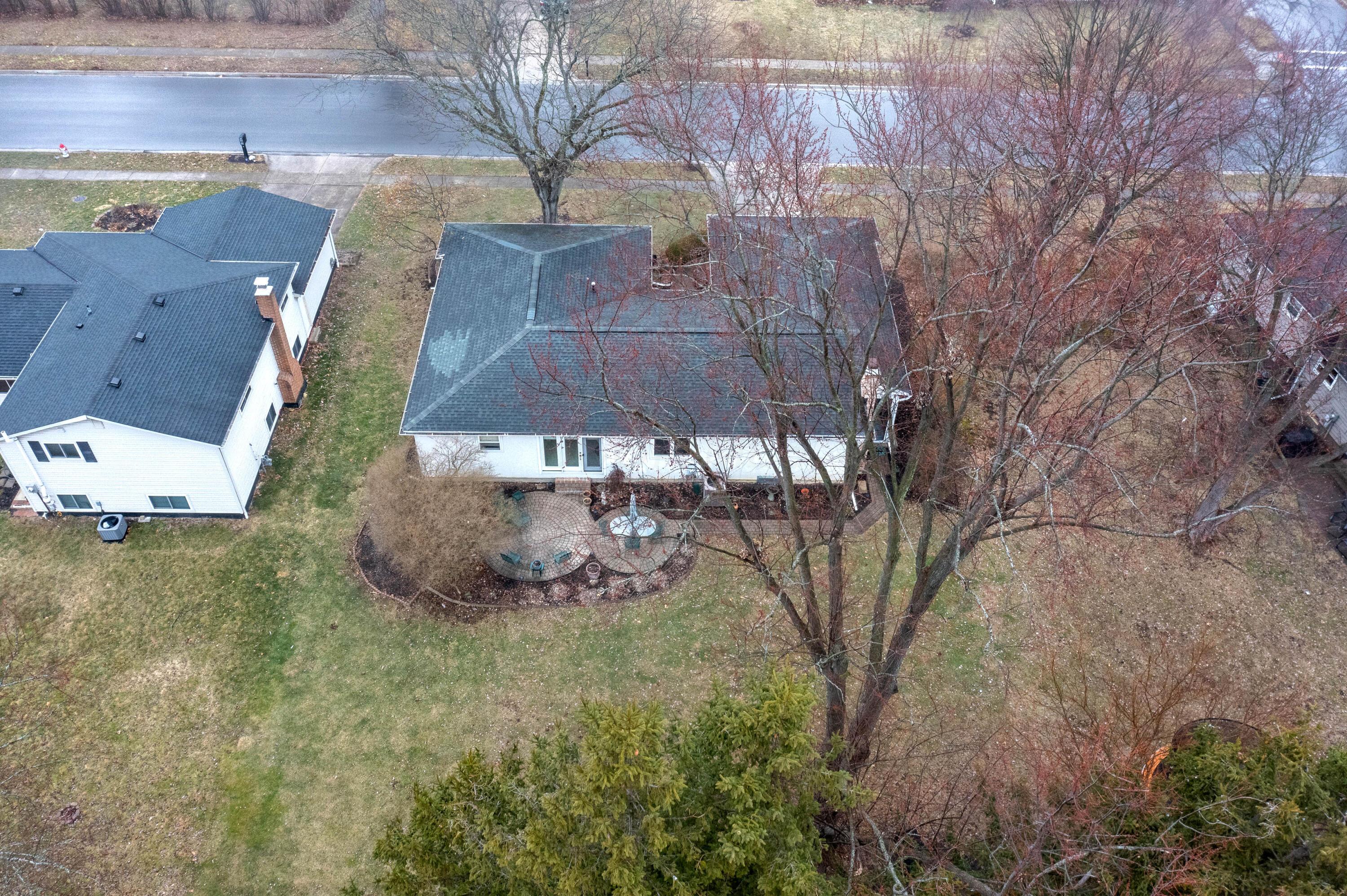 571 Waterbury Boulevard Property Photo 52