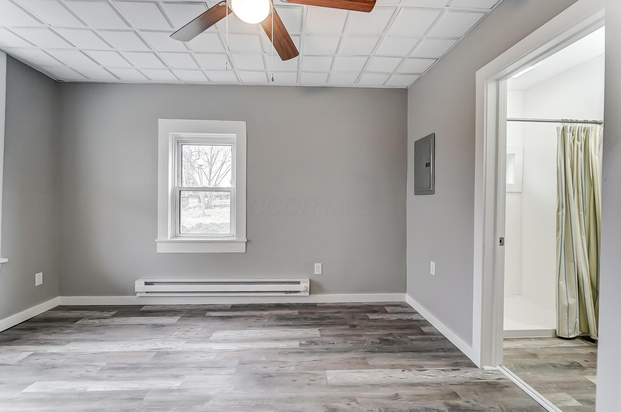 222 N College Street Property Photo 27