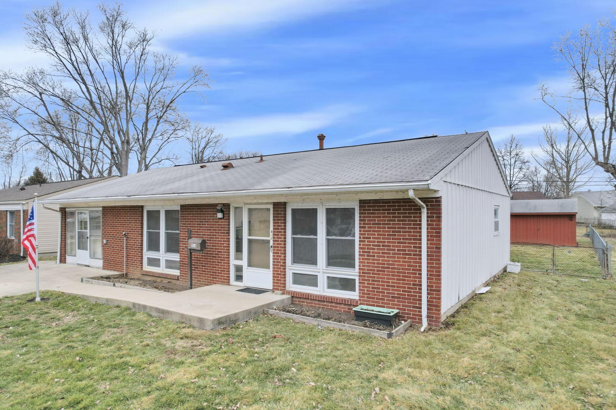 516 Daventry Lane Property Photo 30
