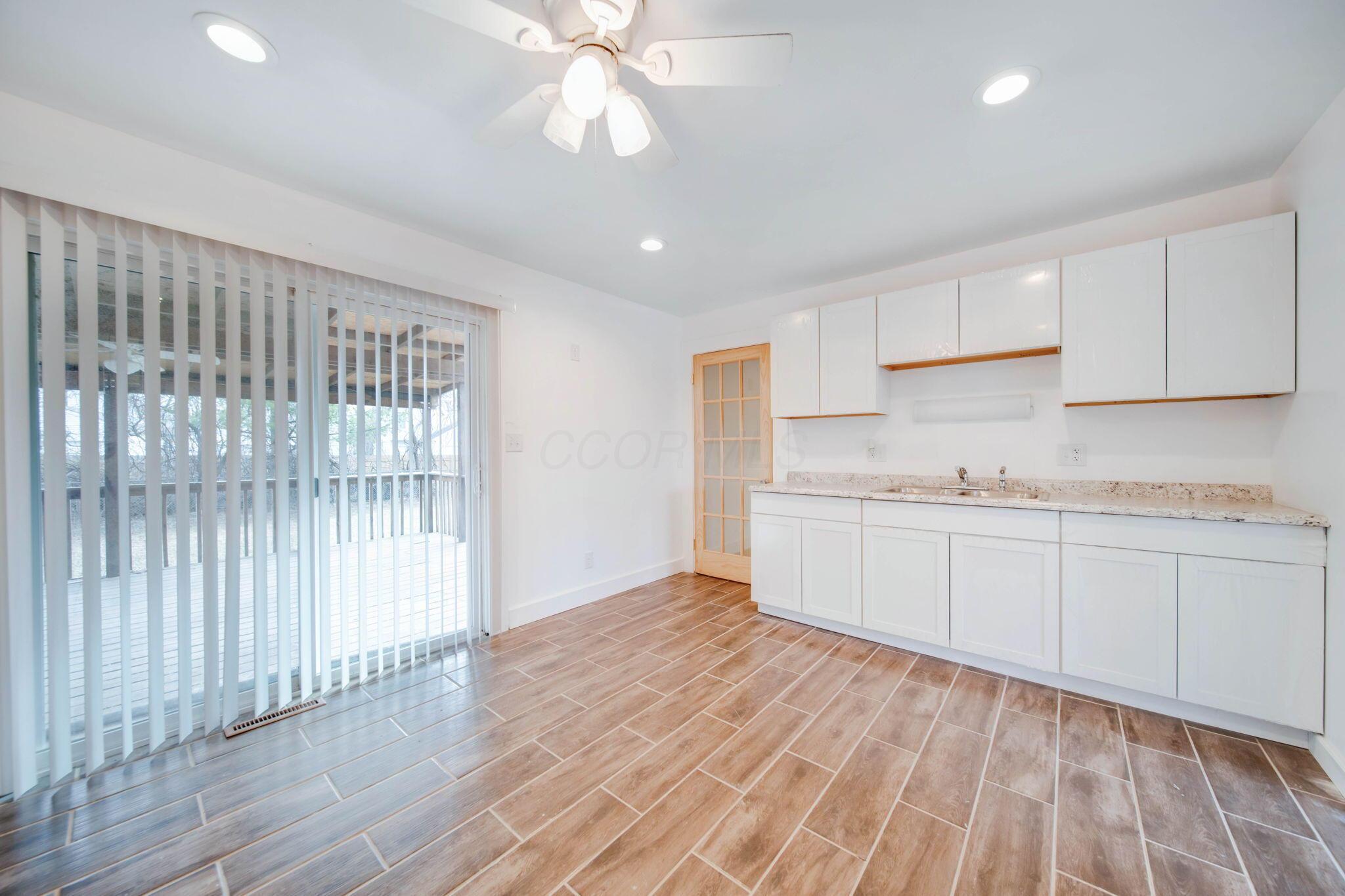 2522 Bar Harbor Place Property Photo 5