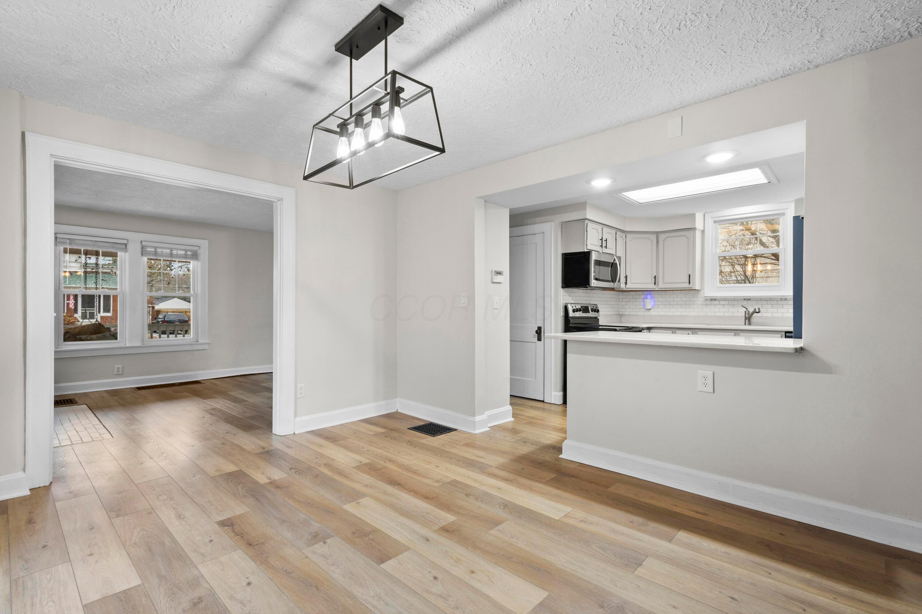364 Blenheim Road Property Photo 8