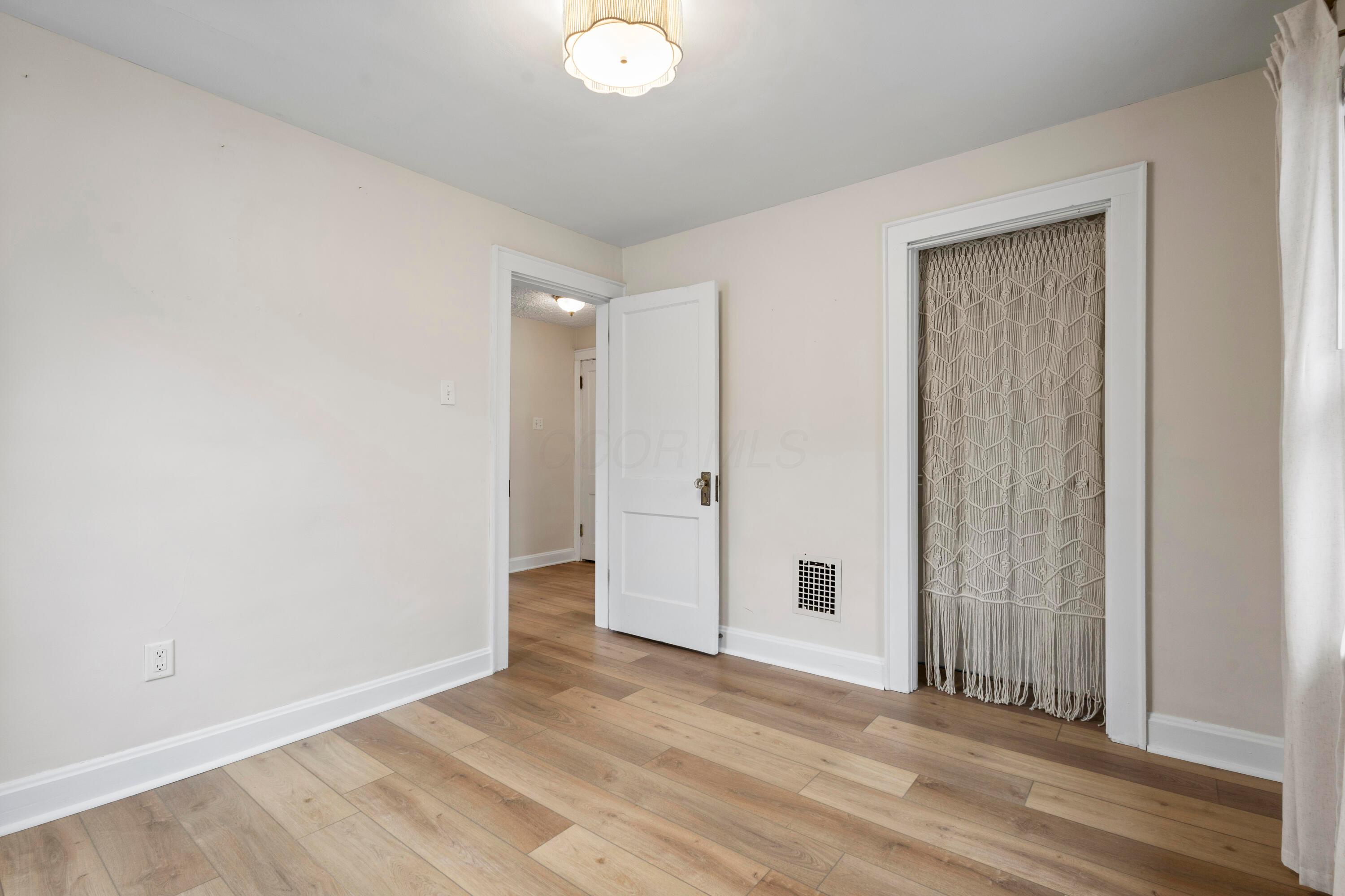 364 Blenheim Road Property Photo 23