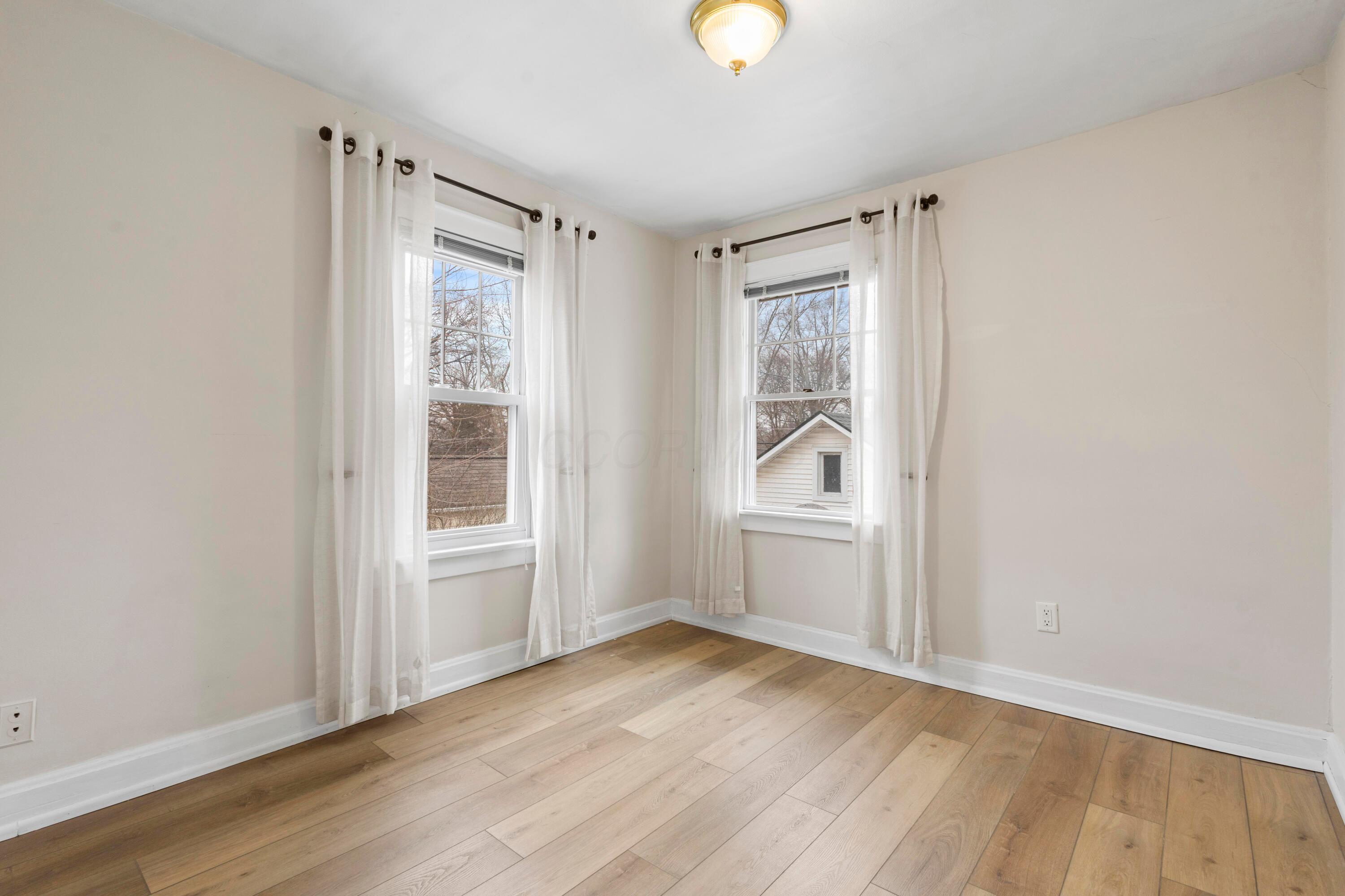 364 Blenheim Road Property Photo 25