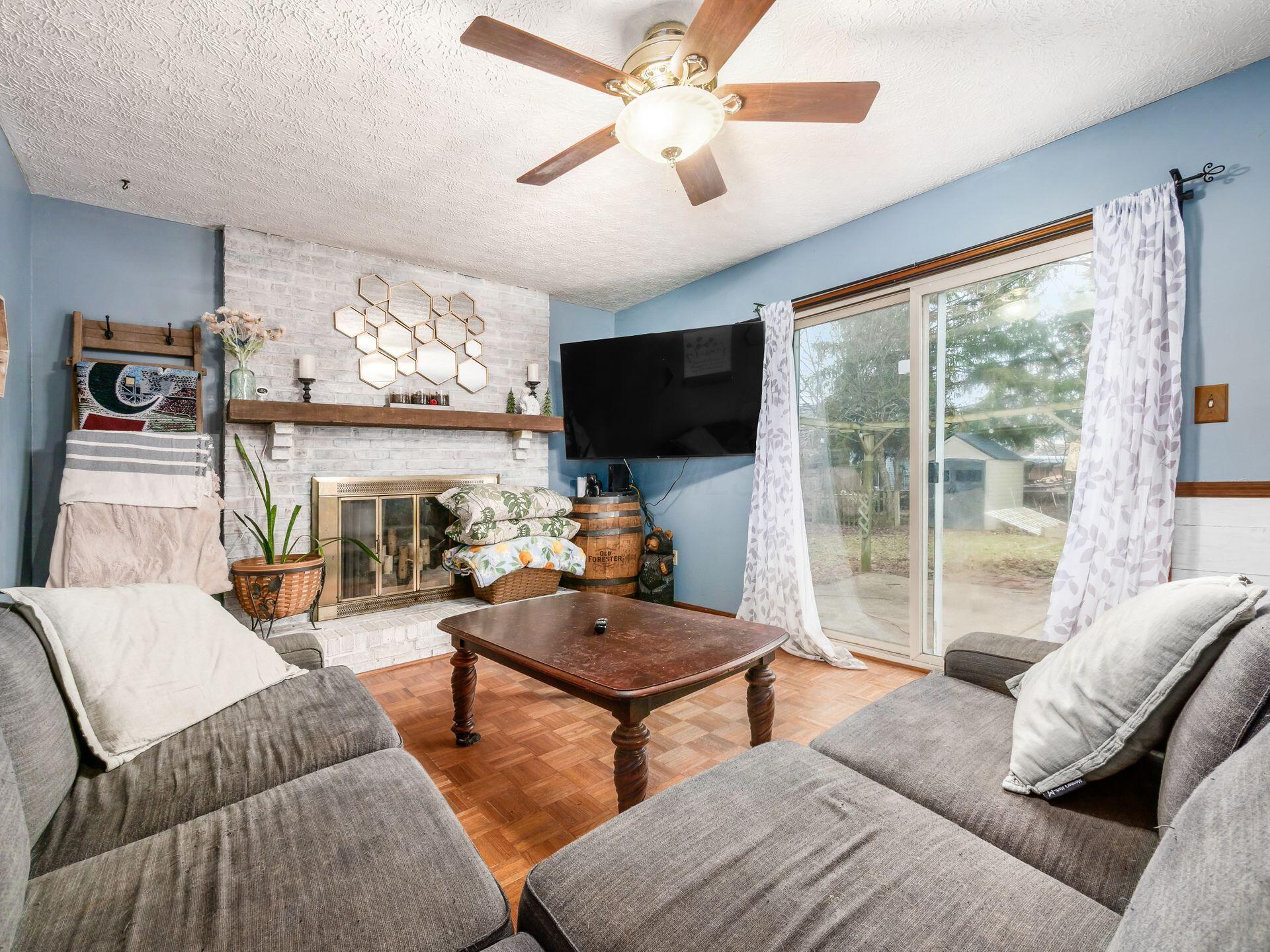509 Rosehill Road Property Photo 9
