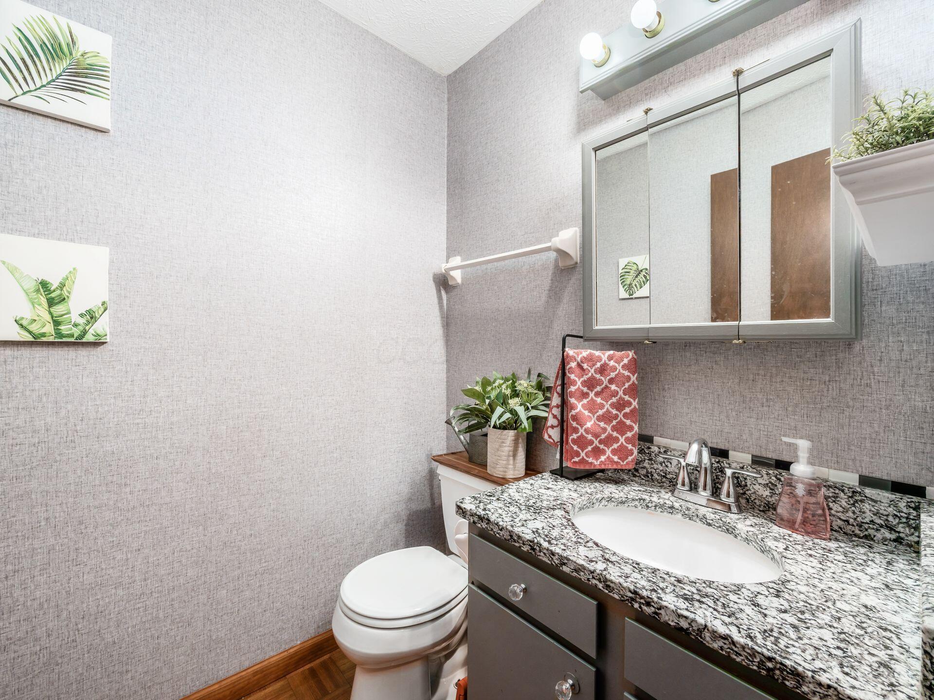 509 Rosehill Road Property Photo 14