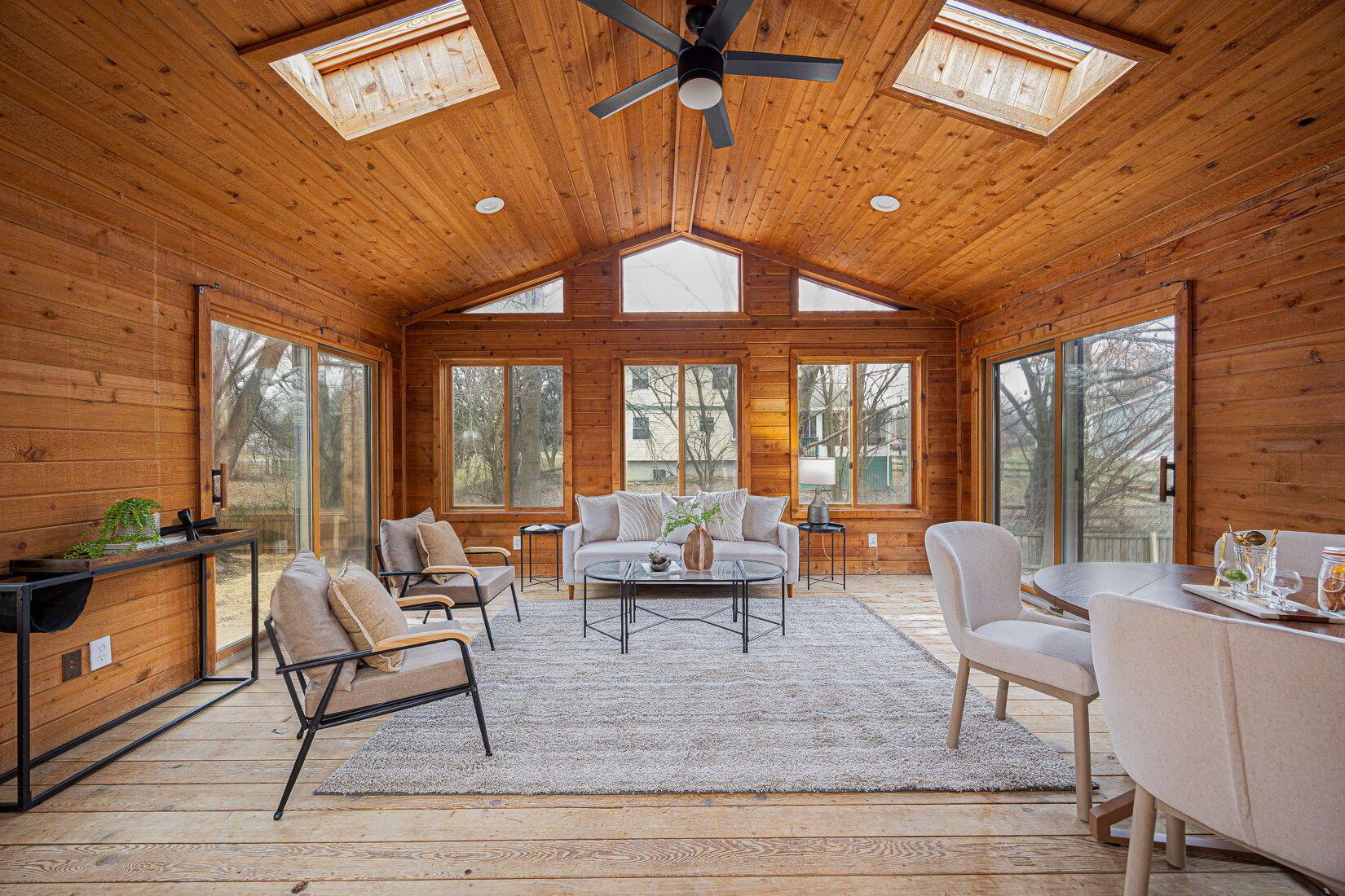 12052 Peppermill Lane Property Photo 10