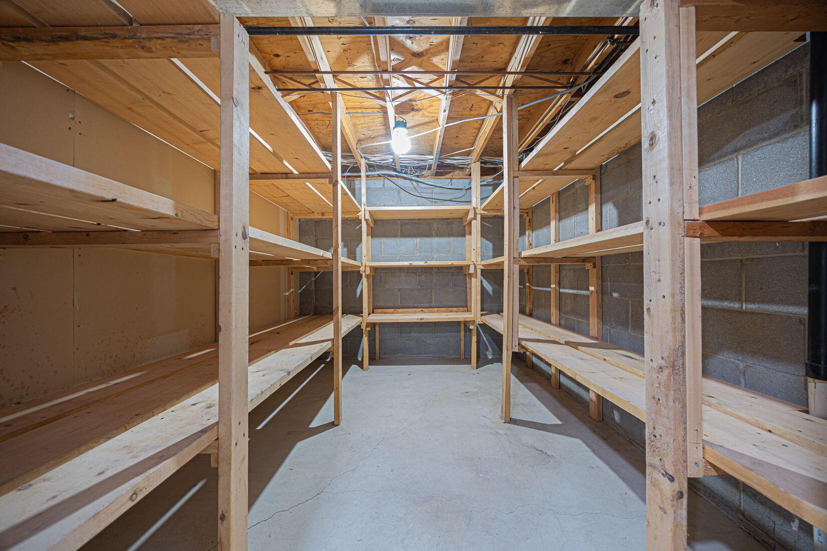 12052 Peppermill Lane Property Photo 33