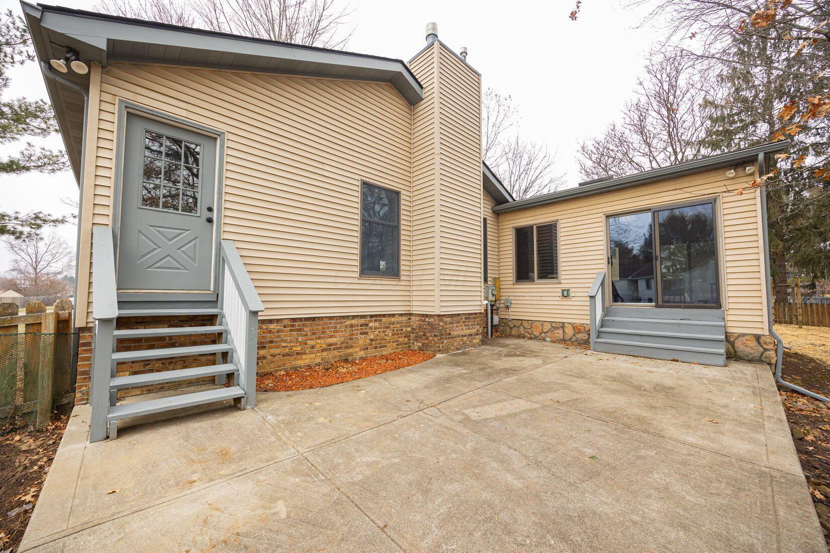 12052 Peppermill Lane Property Photo 34