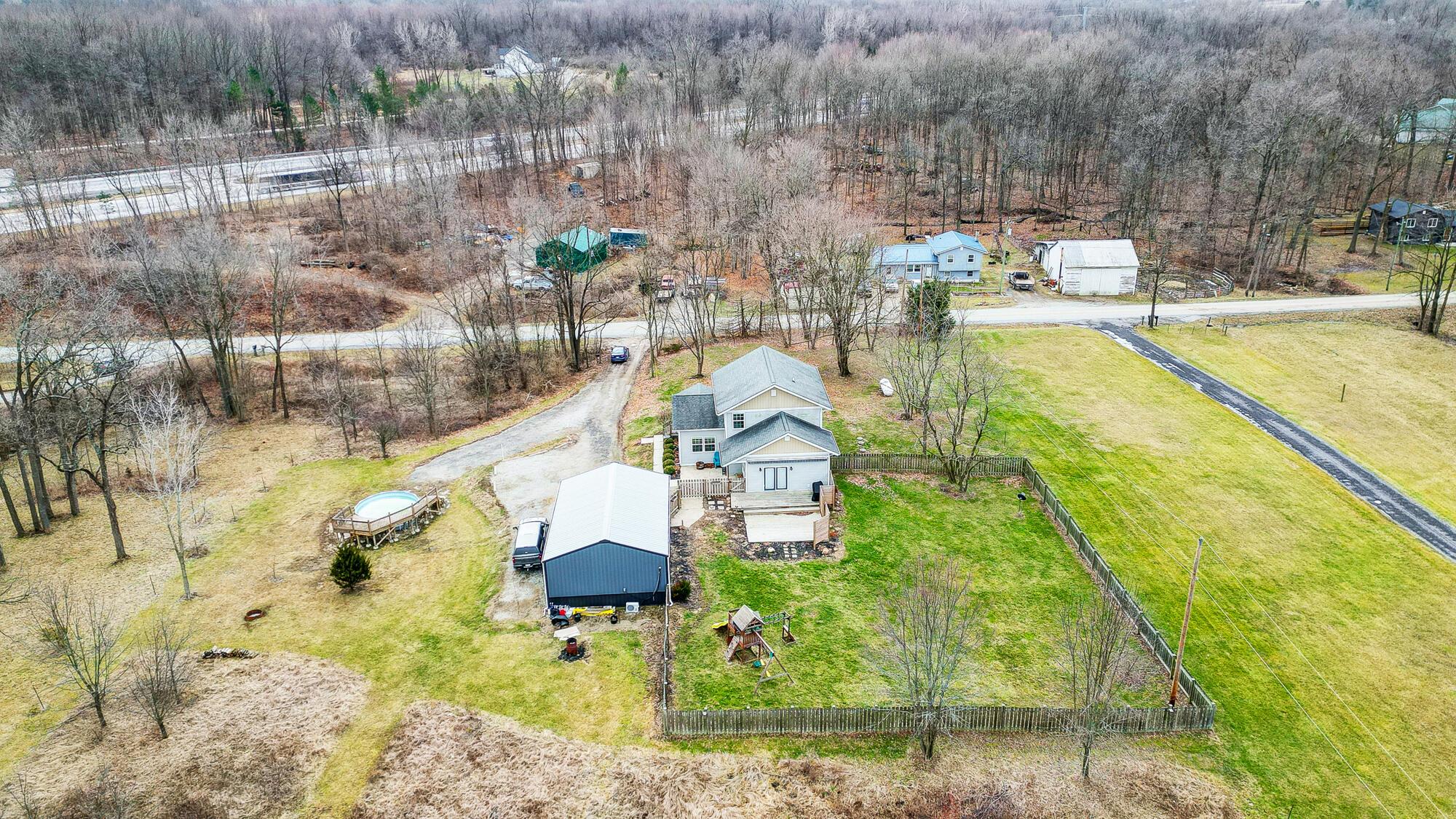 4537 Township Road 232 Property Photo 5