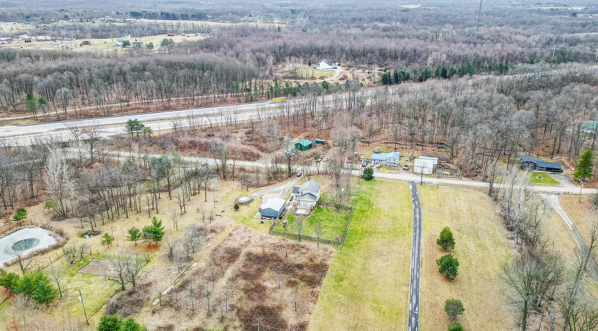 4537 Township Road 232 Property Photo 6