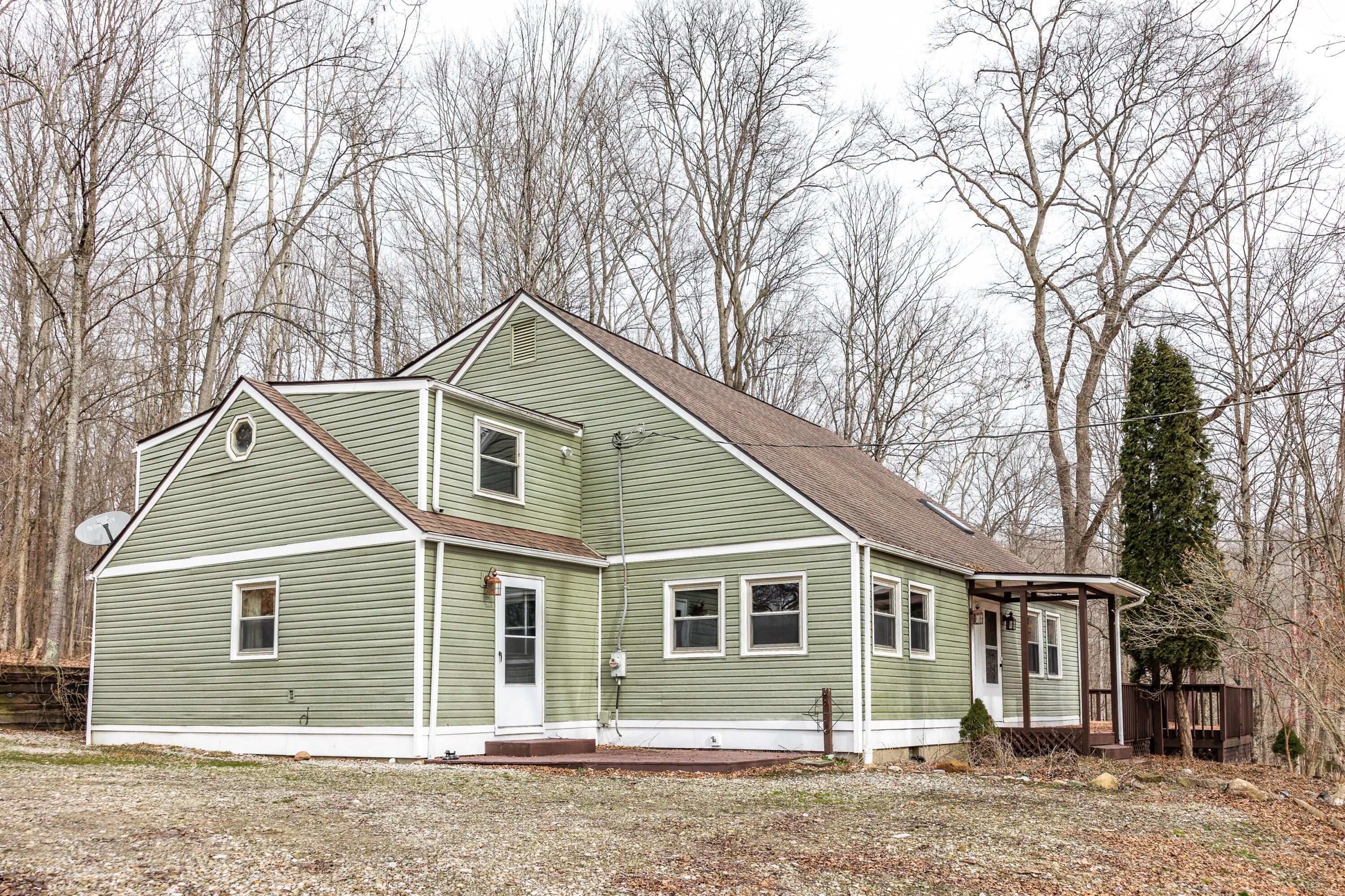 7609 Columbus Road Property Photo 1